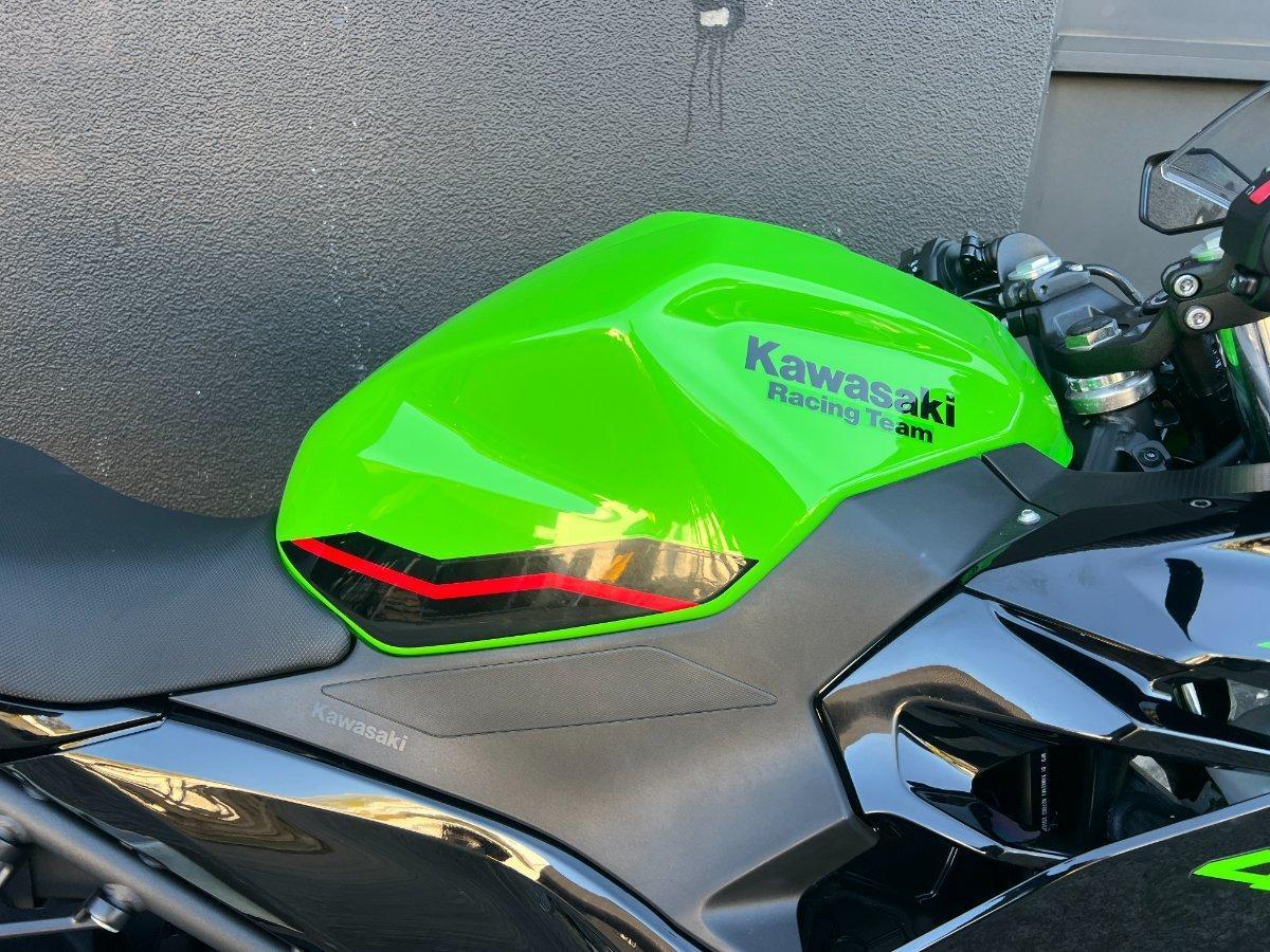 2021 KAWASAKI NINJA 400 SE SPORTS