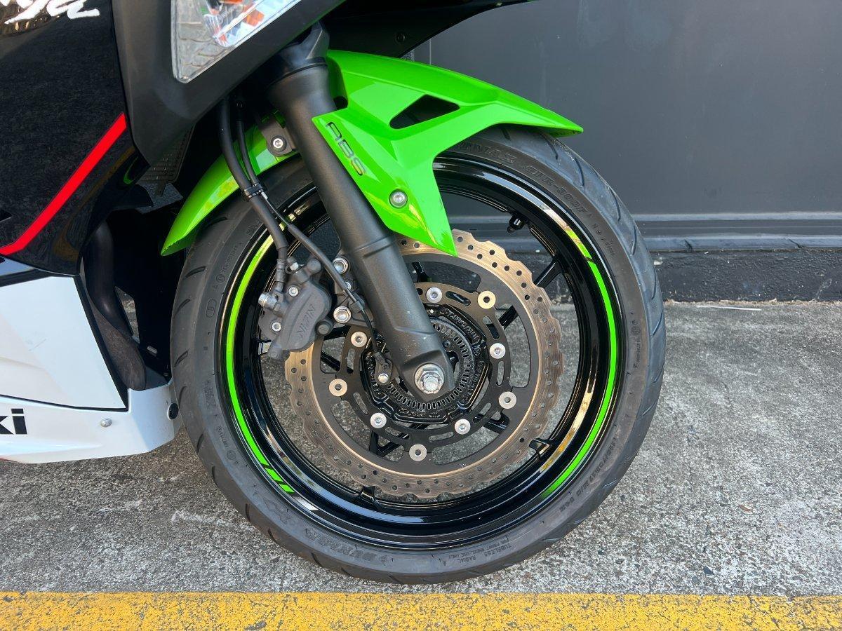 2021 KAWASAKI NINJA 400 SE SPORTS