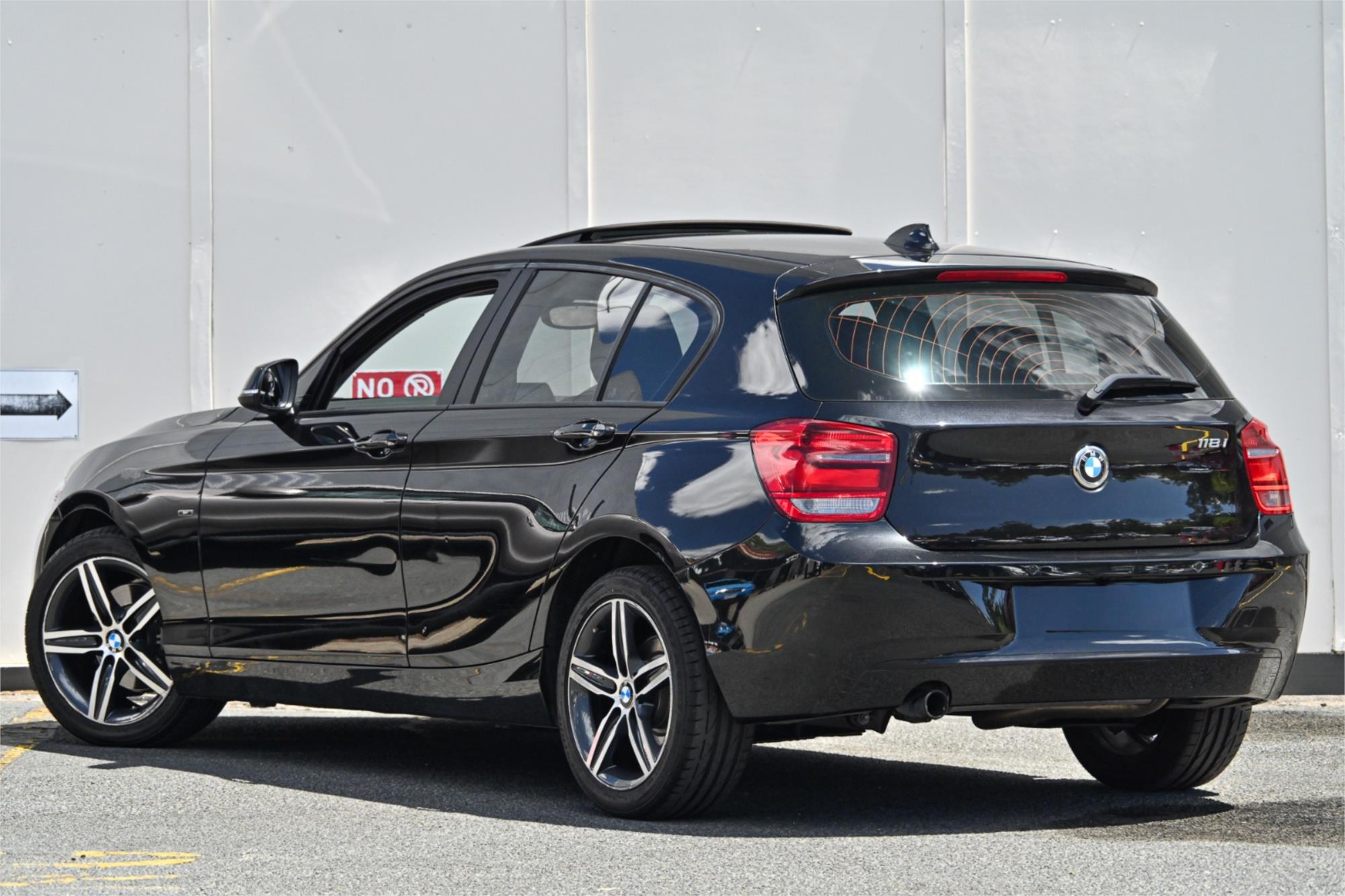 2013 BMW 1 F20 MY13 18i 8 SP AUTOMATIC 5D HATCHBACK