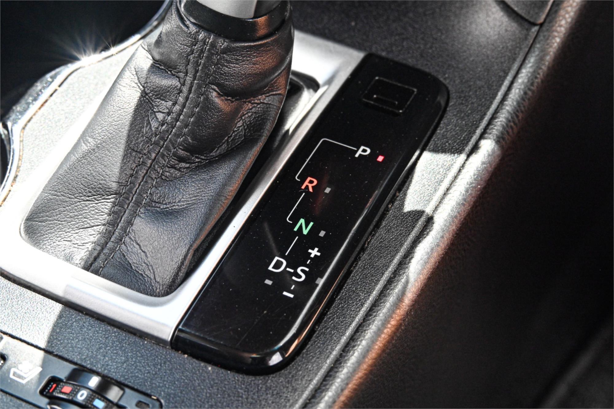 2015 TOYOTA KLUGER GSU55R GRANDE (4x4) 6 SP AUTOMATIC 4D WAGON