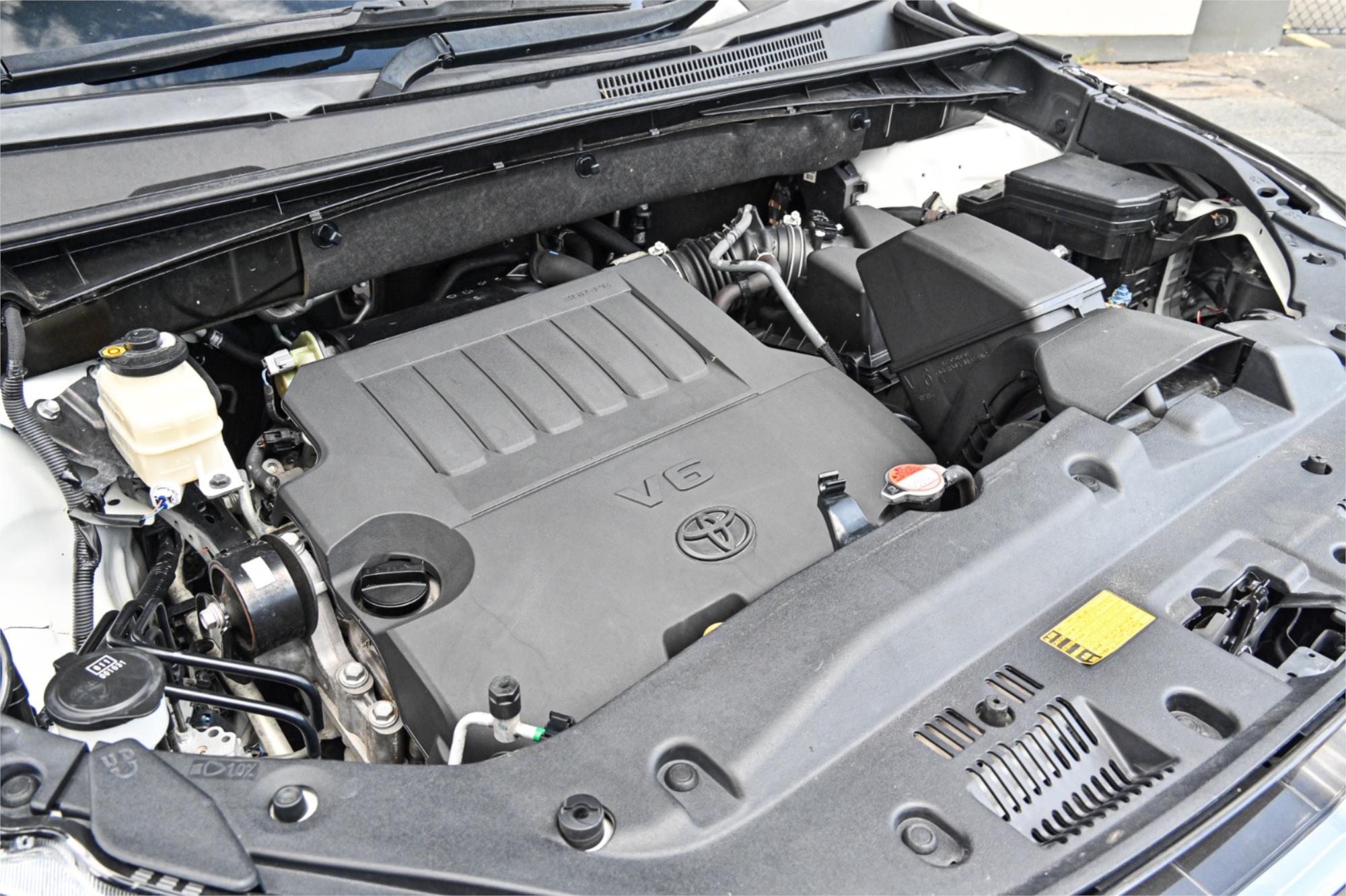 2015 TOYOTA KLUGER GSU55R GRANDE (4x4) 6 SP AUTOMATIC 4D WAGON