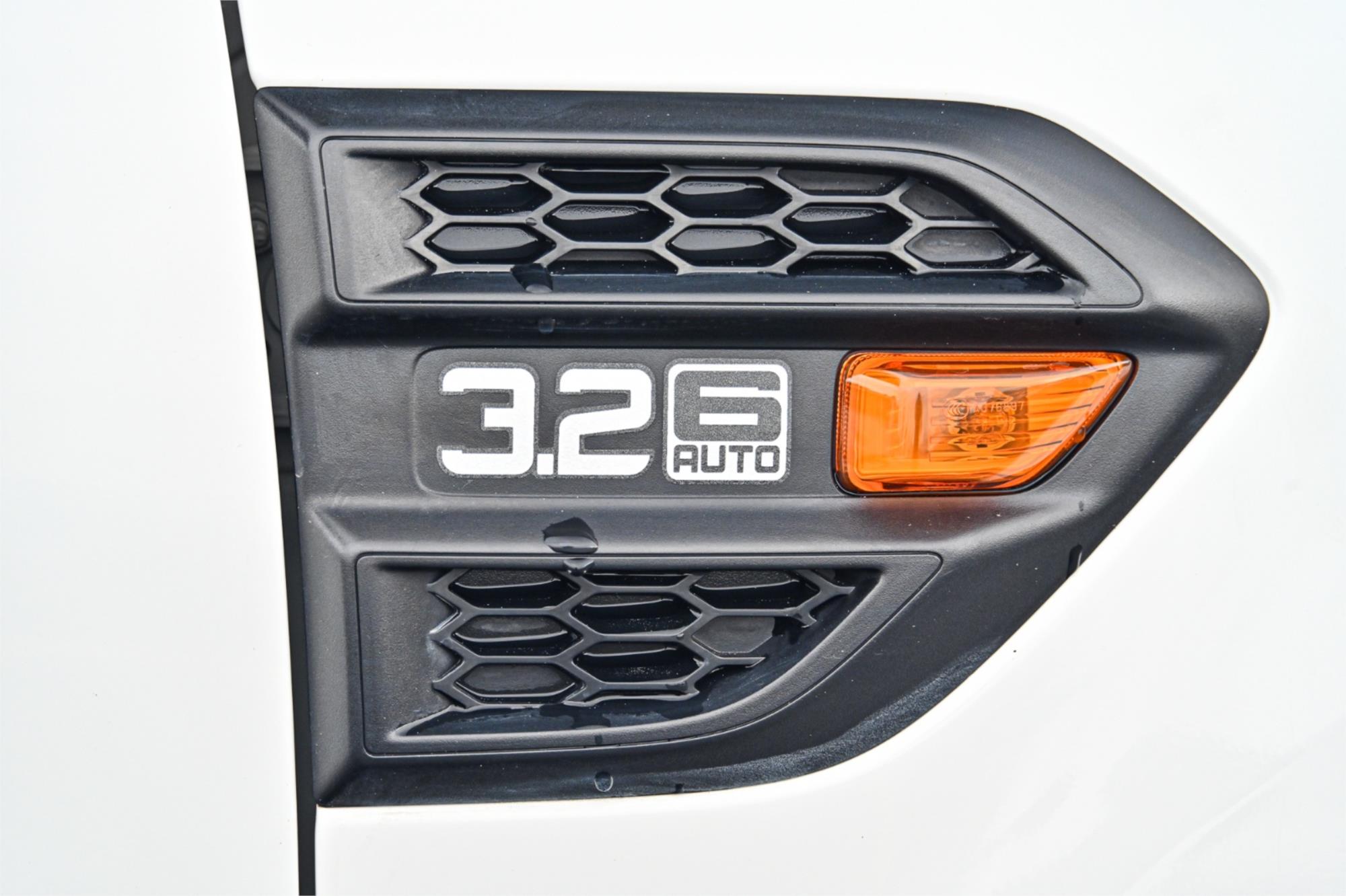 2015 FORD EVEREST UA AMBIENTE 6 SP AUTOMATIC 4D WAGON