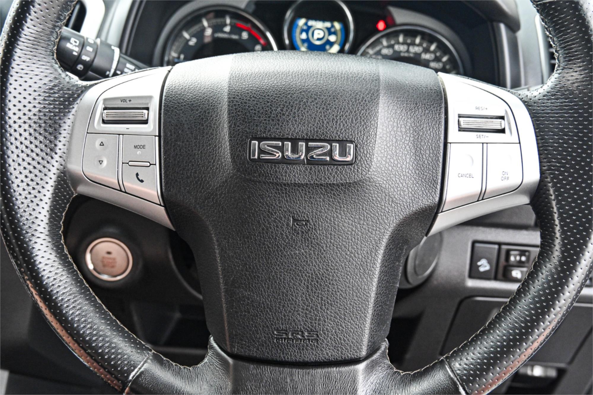 2020 ISUZU MU-X UC MY19 LS-T (4x4) 6 SP AUTO SEQUENTIAL 4D WAGON