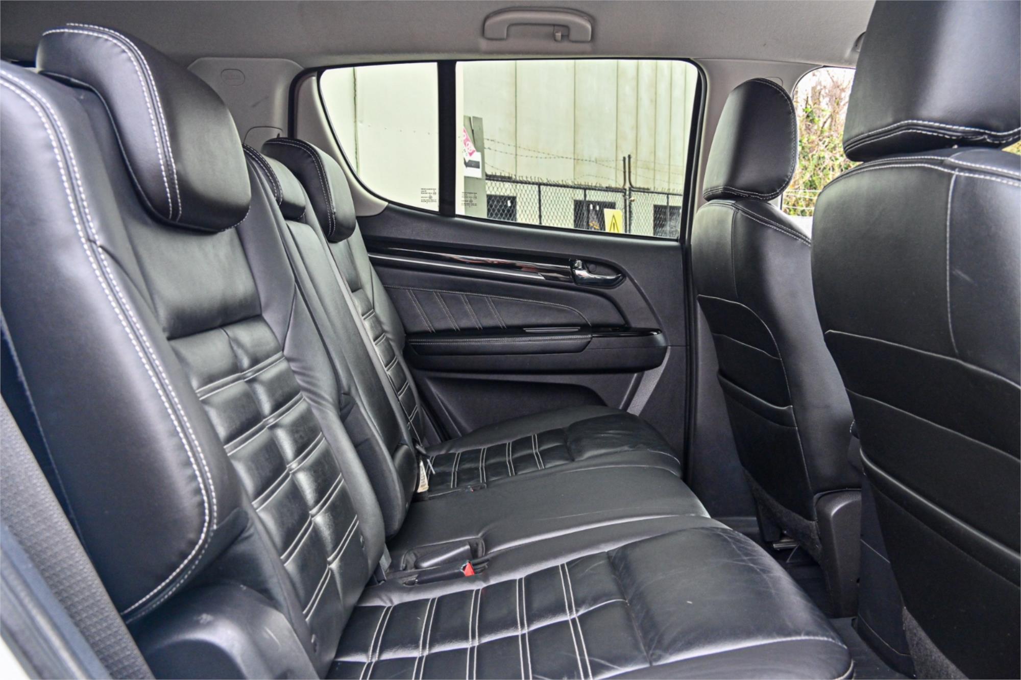2020 ISUZU MU-X UC MY19 LS-T (4x4) 6 SP AUTO SEQUENTIAL 4D WAGON