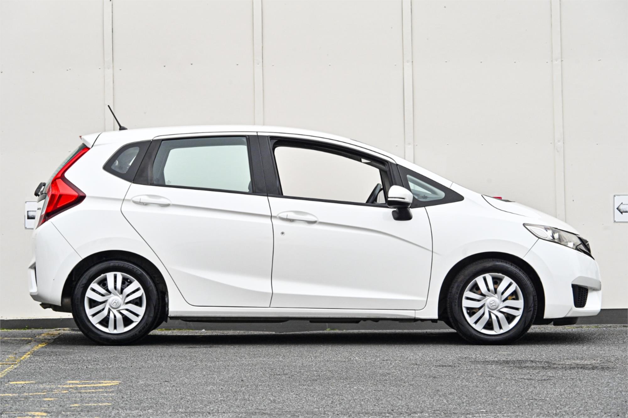 2017 HONDA JAZZ GK MY17 VTi 5 SP MANUAL 5D HATCHBACK