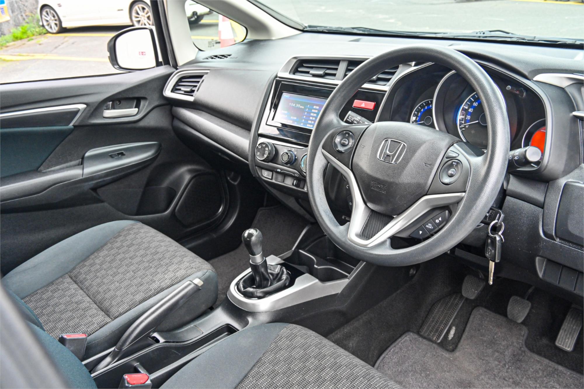 2017 HONDA JAZZ GK MY17 VTi 5 SP MANUAL 5D HATCHBACK