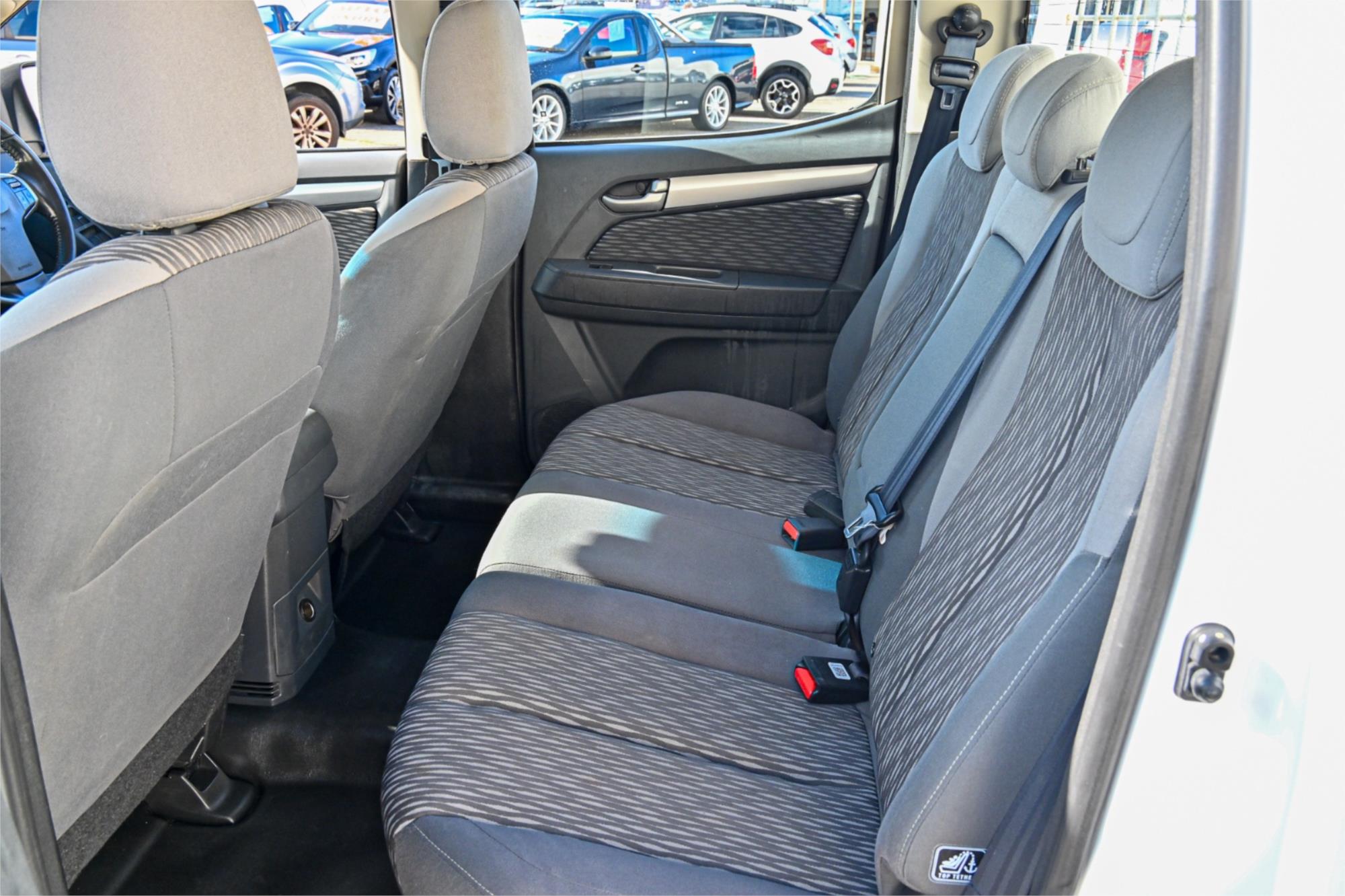 2016 HOLDEN COLORADO RG MY16 LS (4x2) 6 SP AUTOMATIC C/CHAS