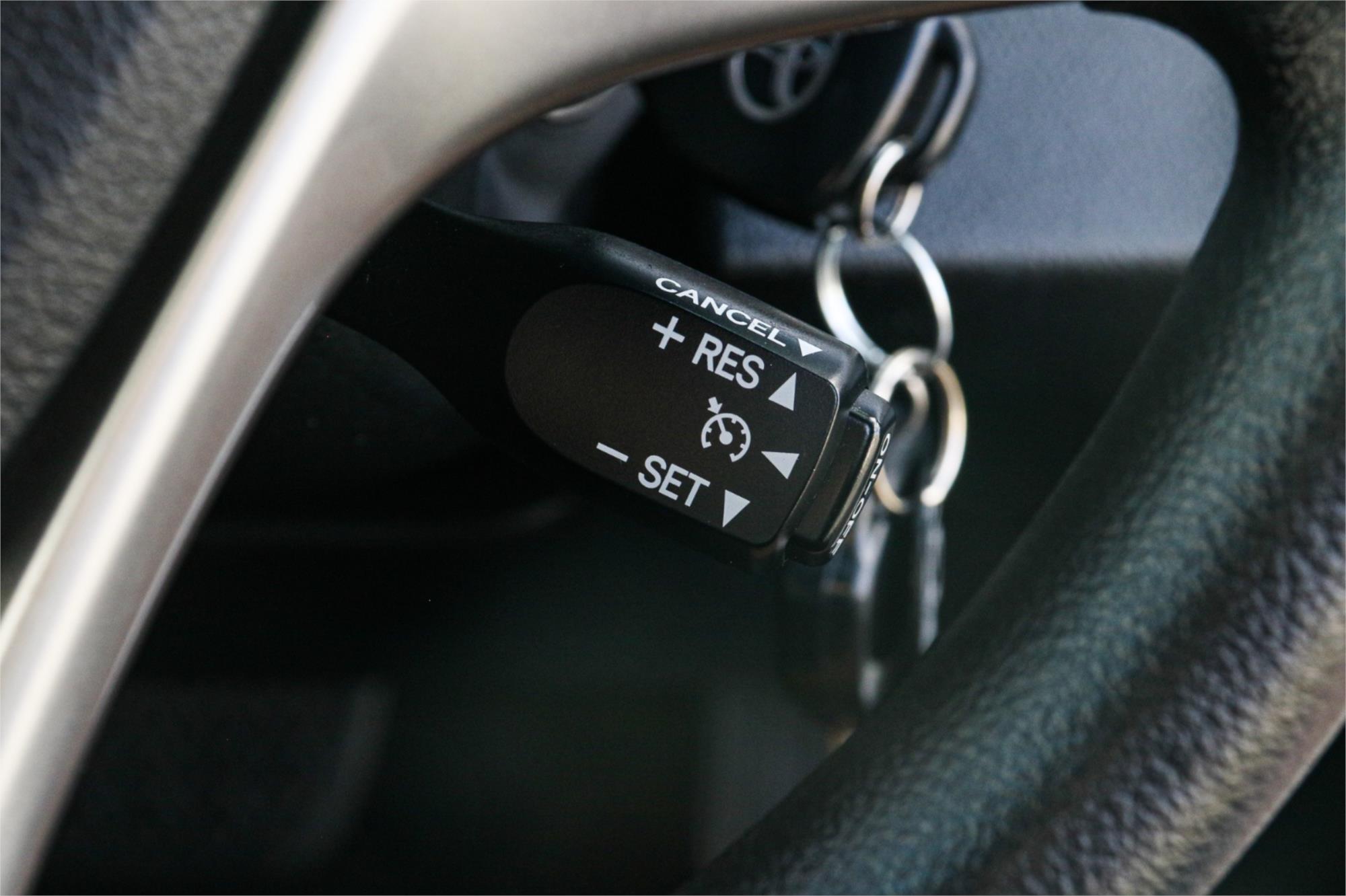2014 TOYOTA CAMRY ASV50R ALTISE 6 SP AUTOMATIC 4D SEDAN