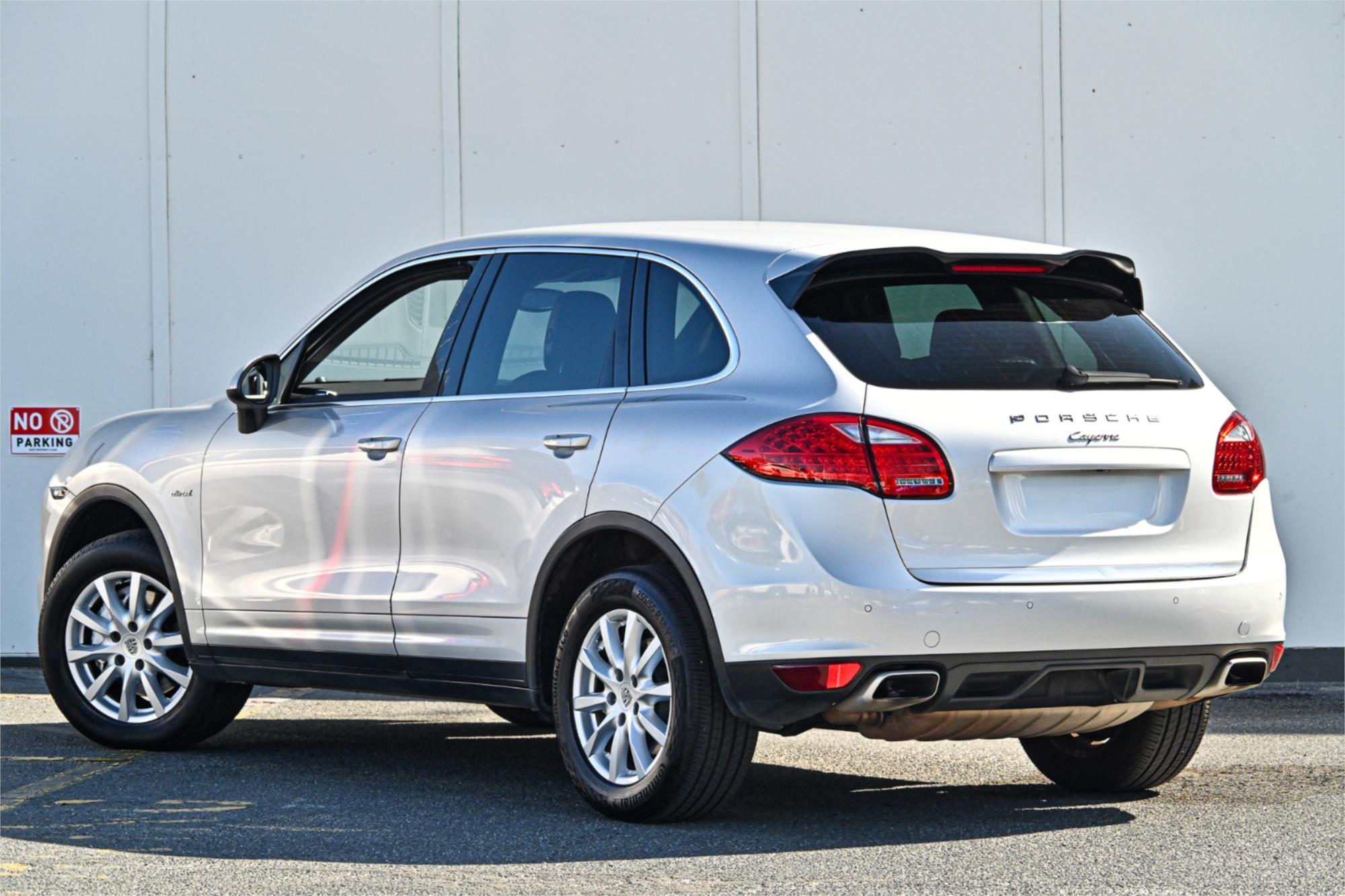 2011 PORSCHE CAYENNE SERIES 2 DIESEL 8 SP AUTOMATIC TIPTRONIC 4D WAGON