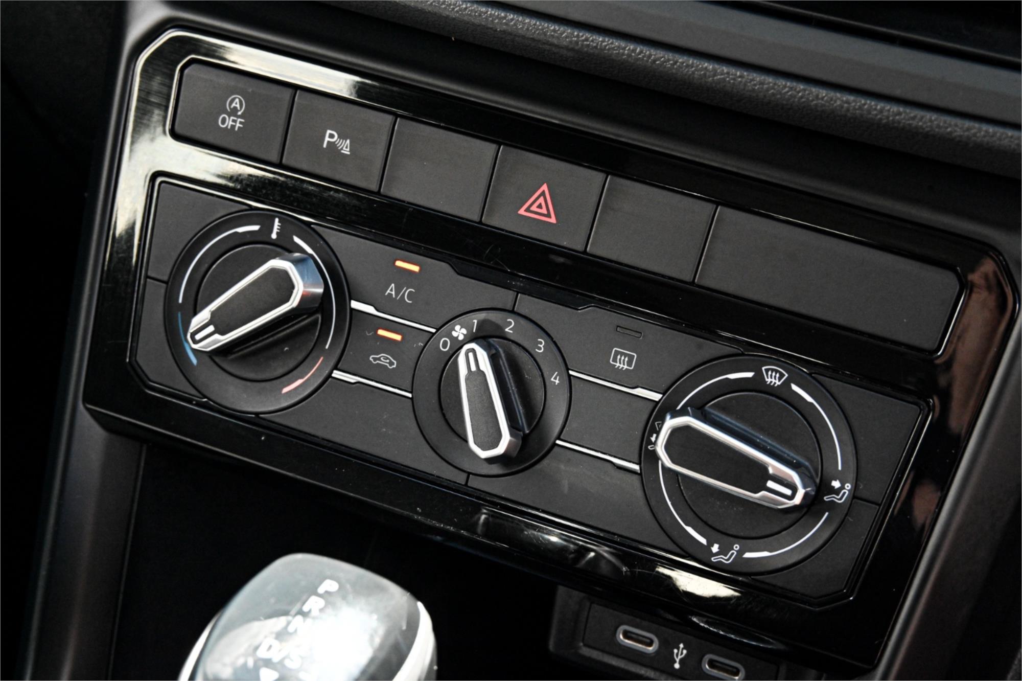 2023 VOLKSWAGEN T-CROSS C1 MY23 85TFSI LIFE 7 SP AUTO DIRECT SHIFT 4D WAGON