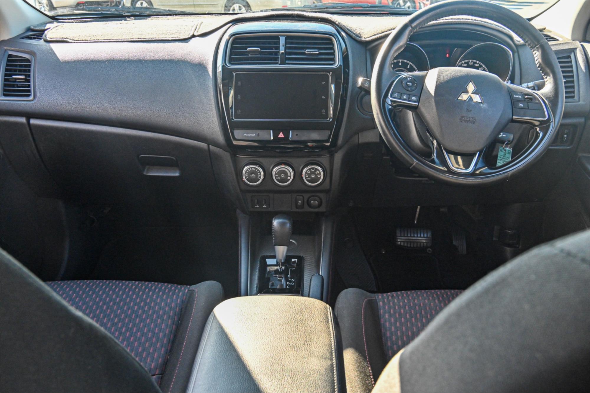 2017 MITSUBISHI ASX XC MY17 LS (2WD) CONTINUOUS VARIABLE 4D WAGON