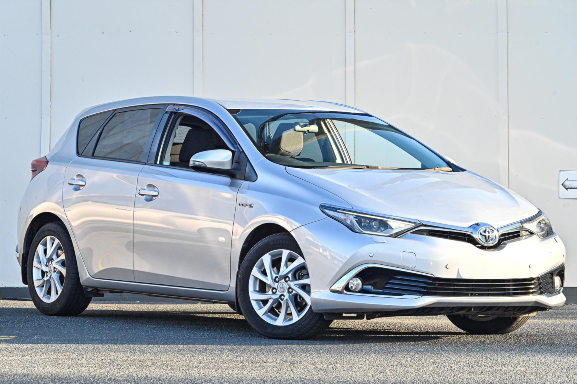 2017 TOYOTA COROLLA ZWE186R MY16 HYBRID CONTINUOUS VARIABLE 5D HATCHBACK