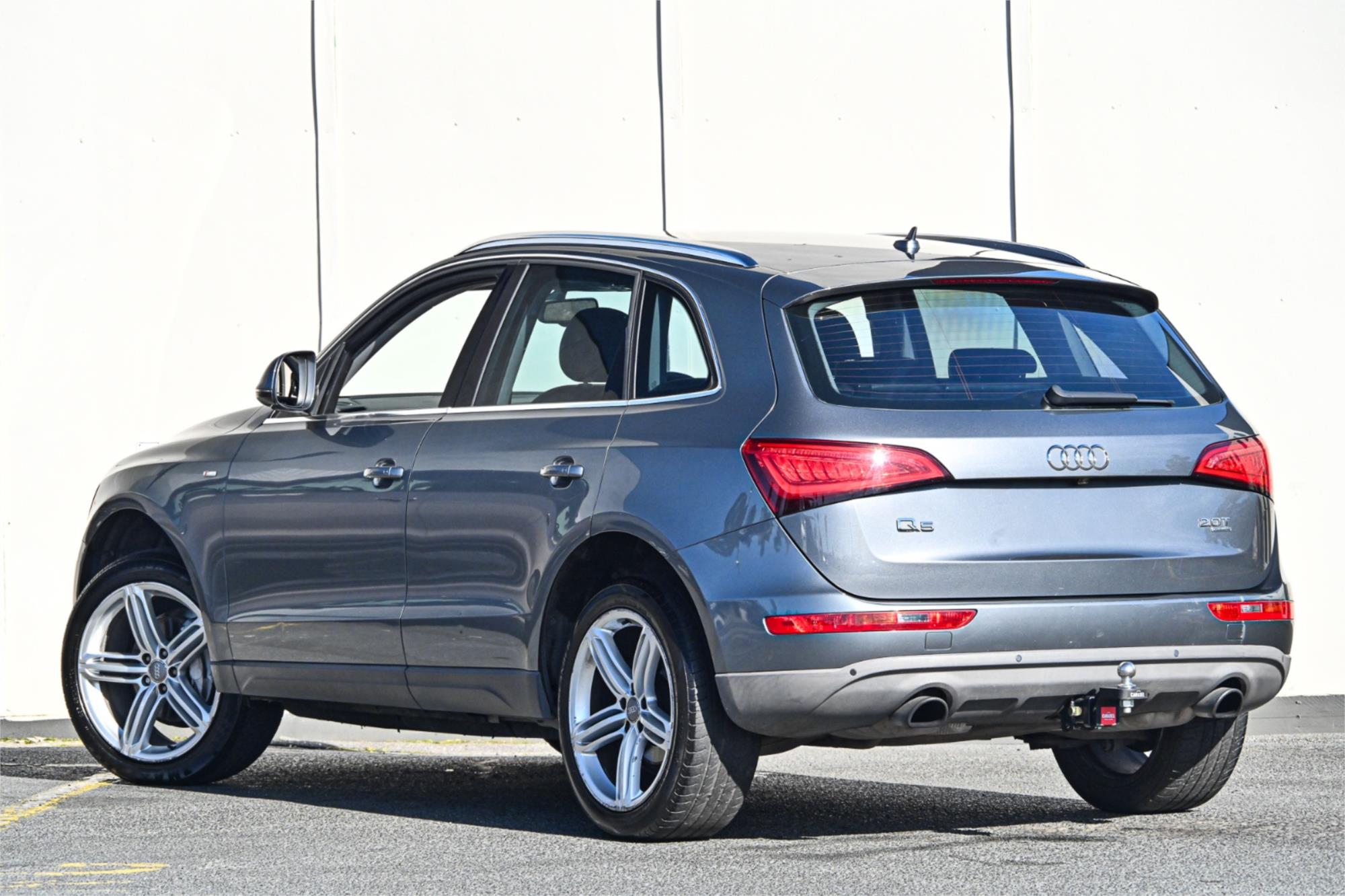 2012 AUDI Q5 8R MY12 2.0 TFSI QUATTRO 7 SP AUTO DUAL CLUTCH 4D WAGON