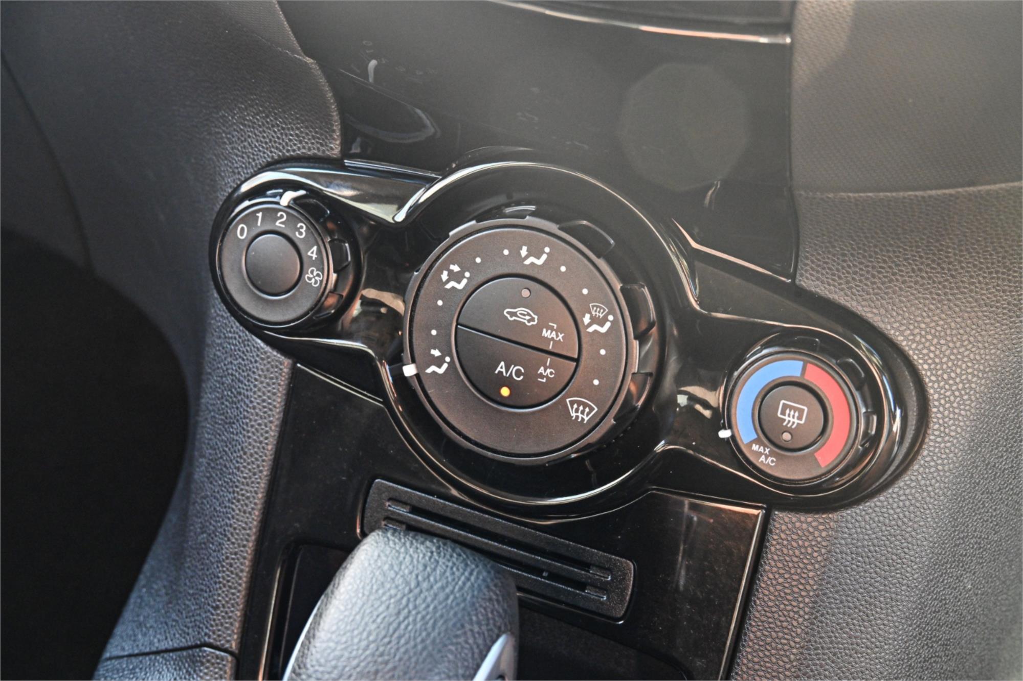 2018 FORD FIESTA WZ SPORT 6 SP AUTOMATIC 5D HATCHBACK