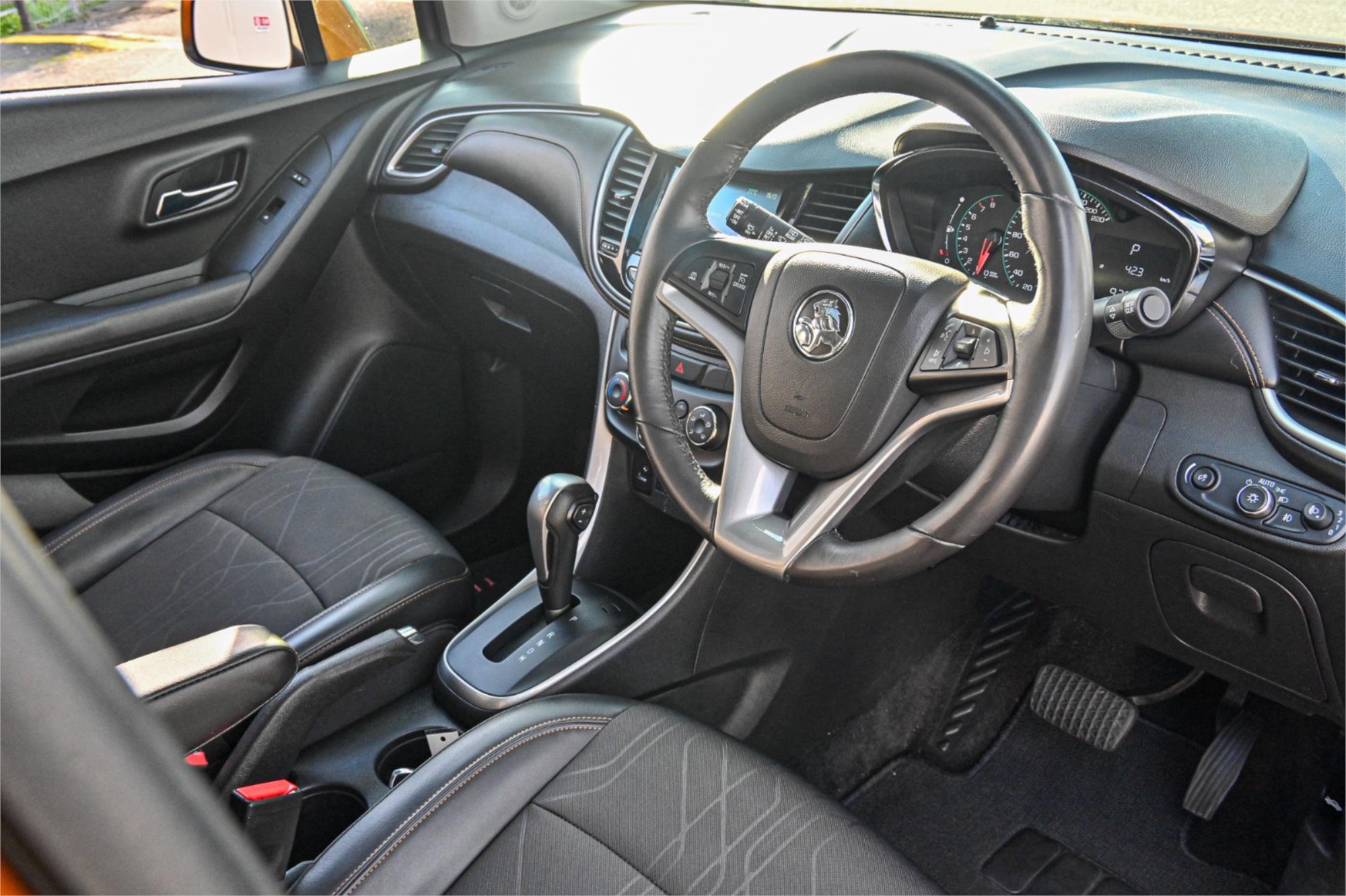 2017 HOLDEN TRAX TJ MY17 LT 6 SP AUTOMATIC 4D WAGON