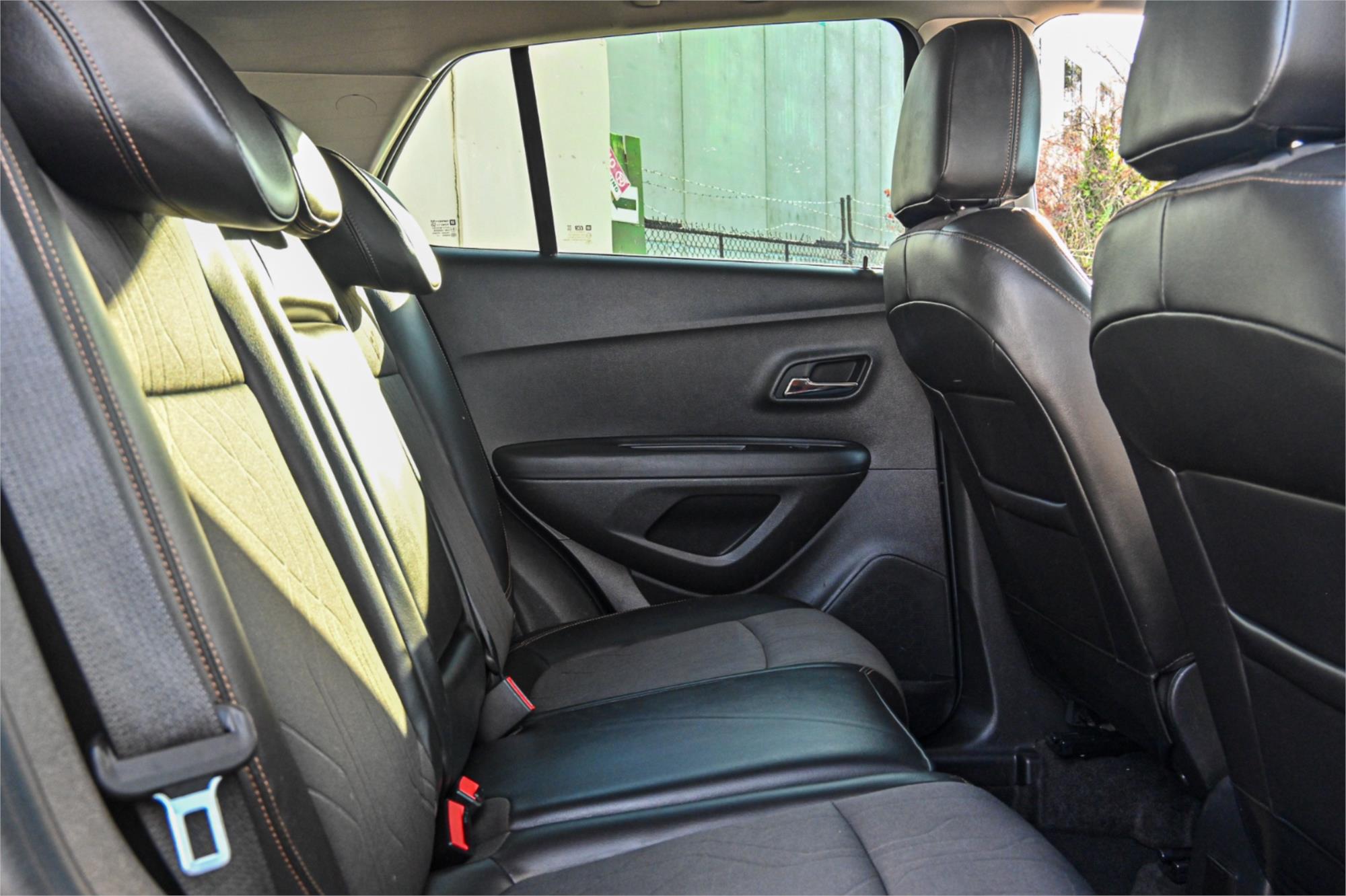 2017 HOLDEN TRAX TJ MY17 LT 6 SP AUTOMATIC 4D WAGON