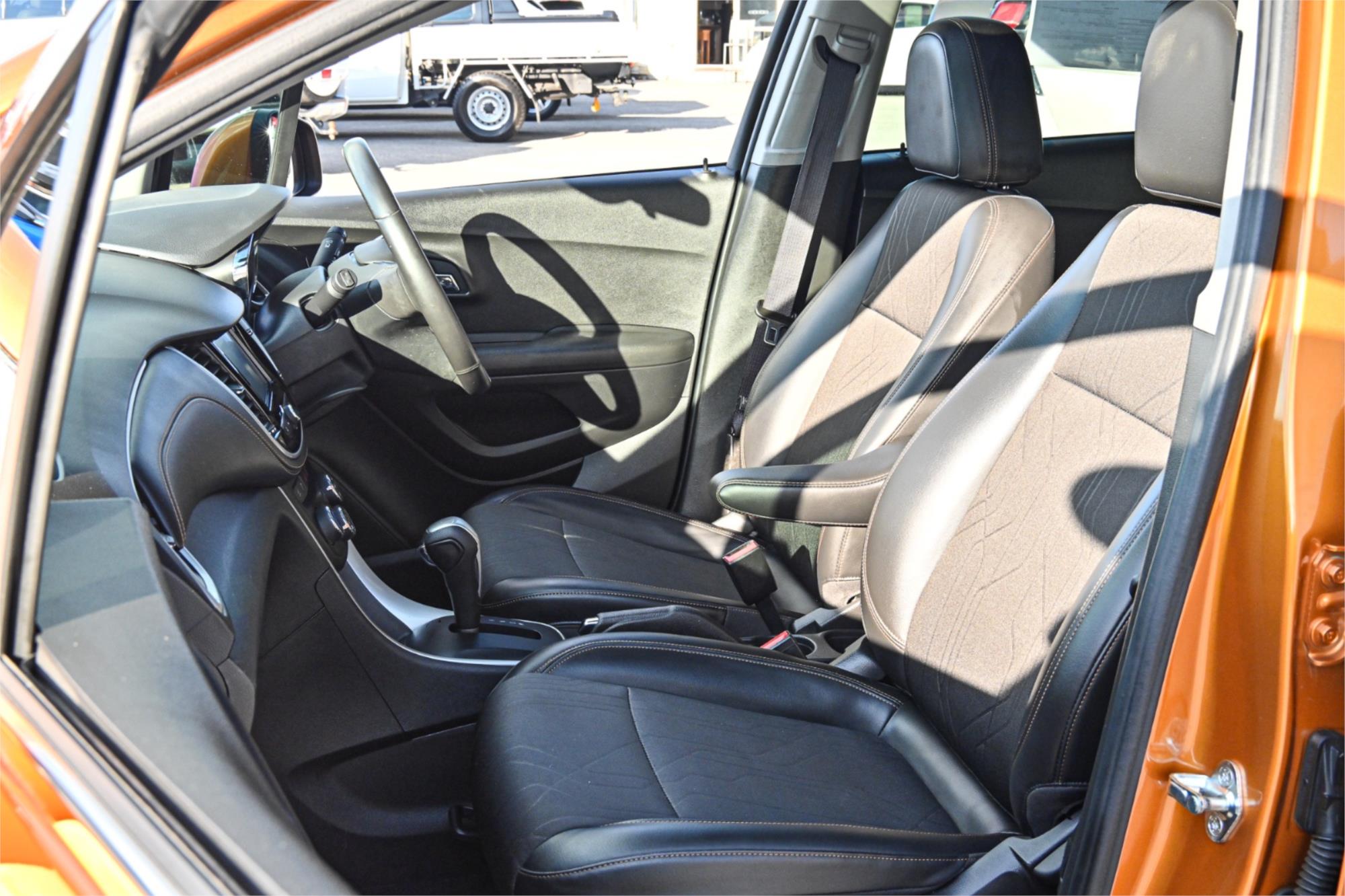 2017 HOLDEN TRAX TJ MY17 LT 6 SP AUTOMATIC 4D WAGON