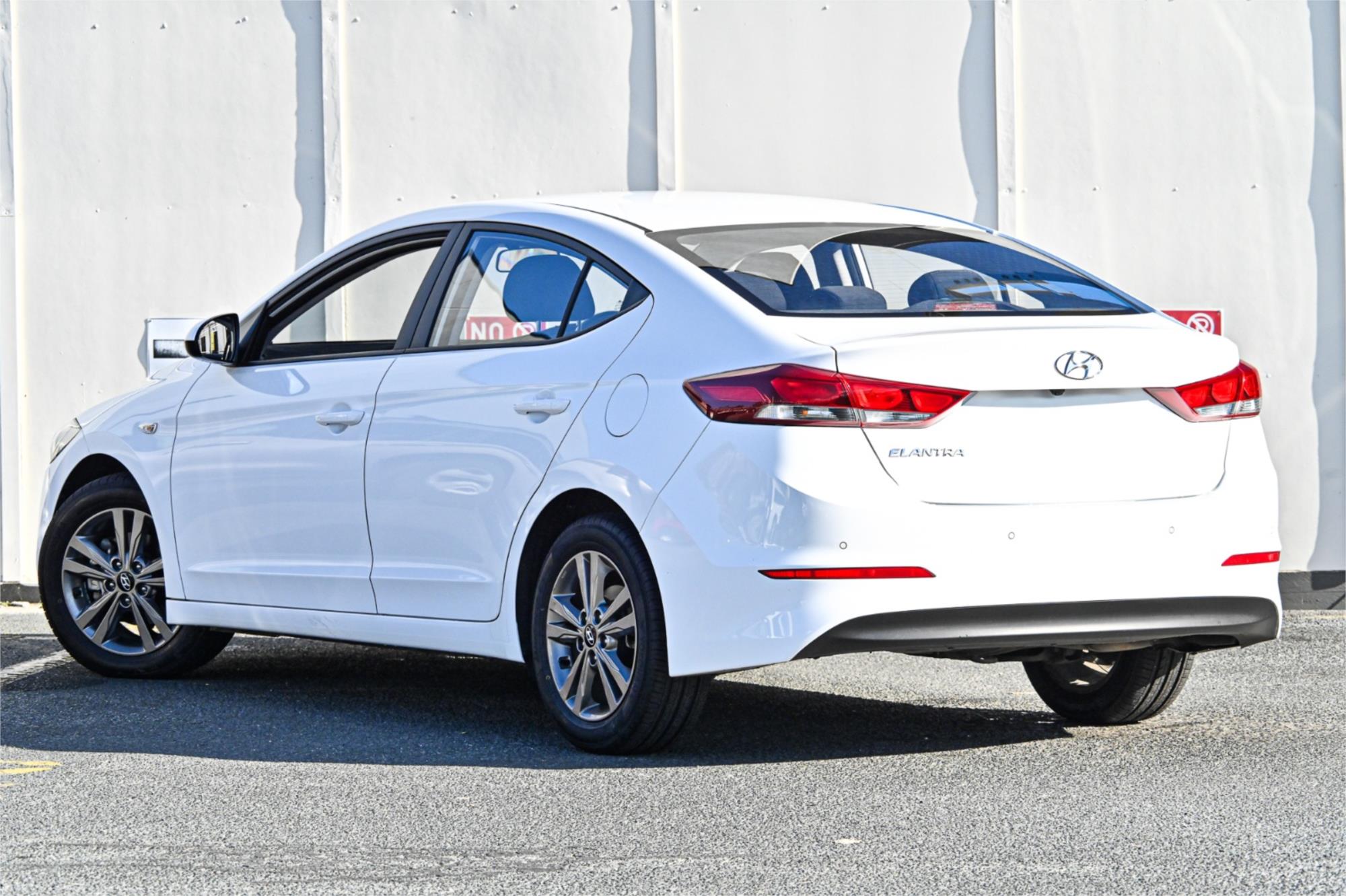 2016 HYUNDAI ELANTRA AD ACTIVE 2.0 MPI 6 SP AUTOMATIC 4D SEDAN