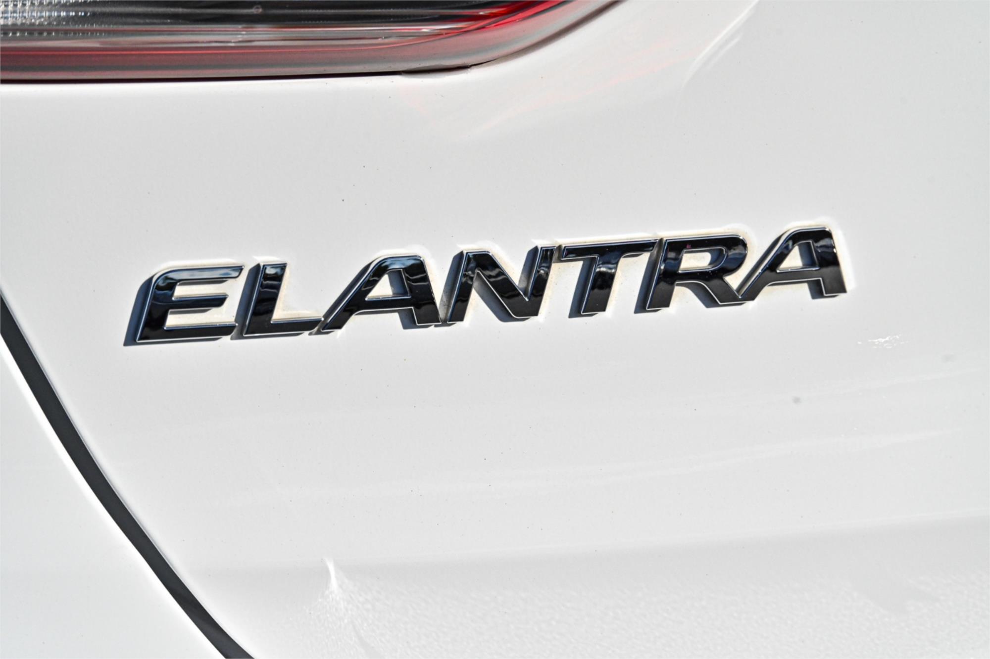 2016 HYUNDAI ELANTRA AD ACTIVE 2.0 MPI 6 SP AUTOMATIC 4D SEDAN