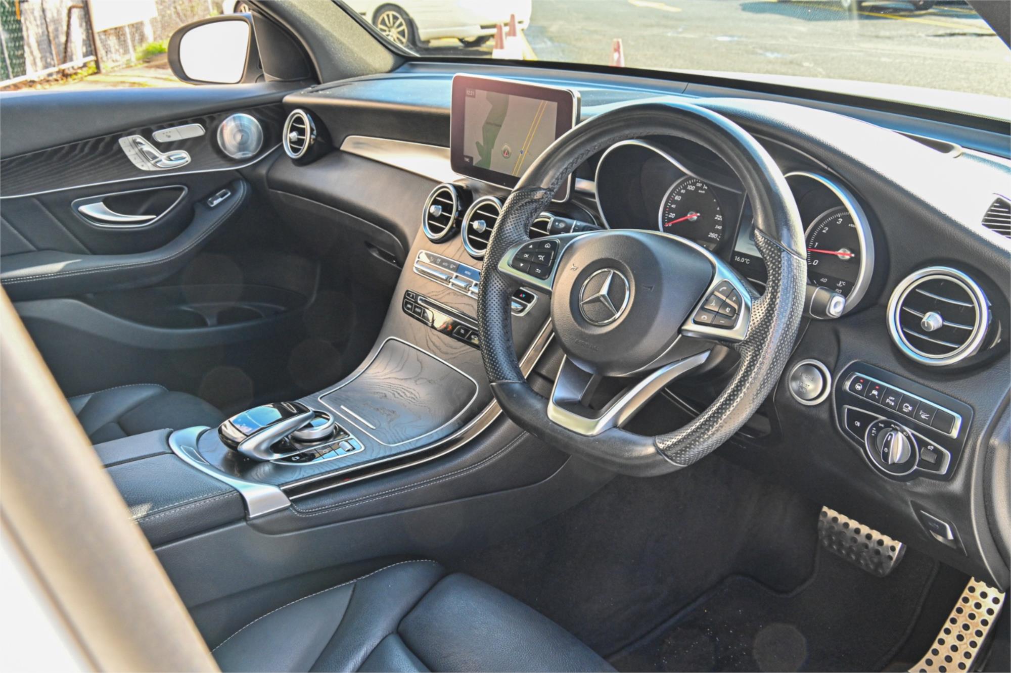 2017 MERCEDES-BENZ GLC 253 MY17 250 9 SP AUTOMATIC 4D WAGON