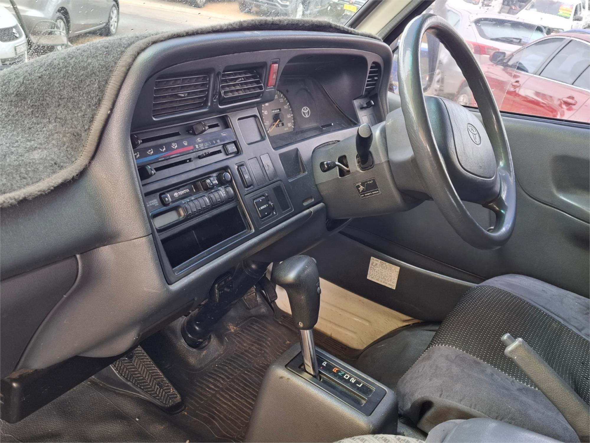 2002 TOYOTA HIACE RZH113R 4 SP AUTOMATIC 4D LONG VAN