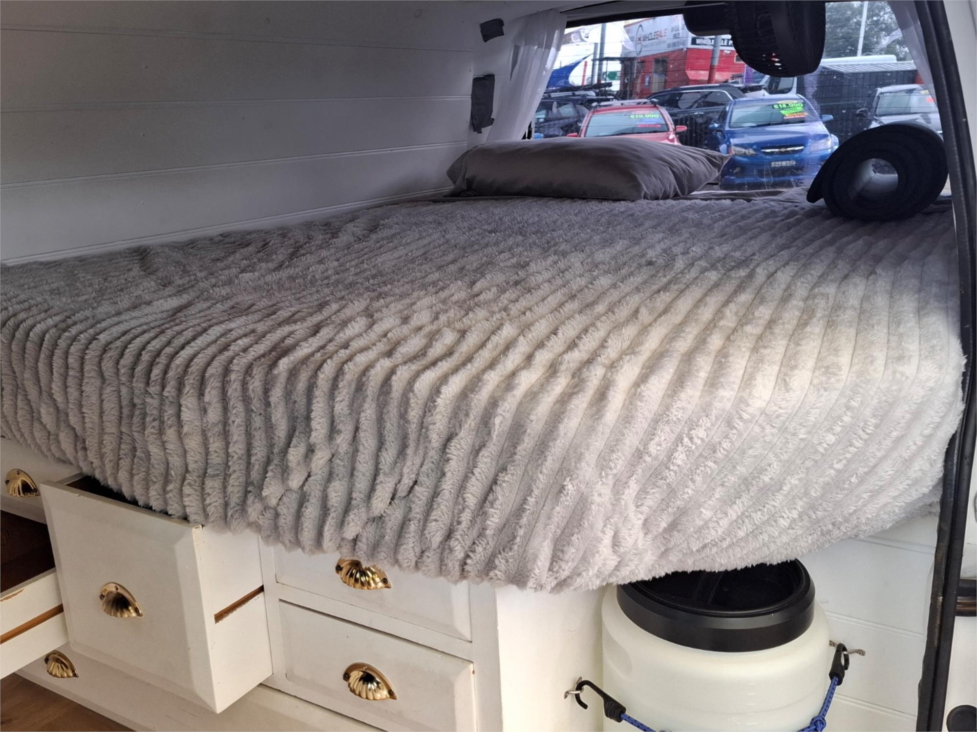 2002 TOYOTA HIACE RZH113R 4 SP AUTOMATIC 4D LONG VAN