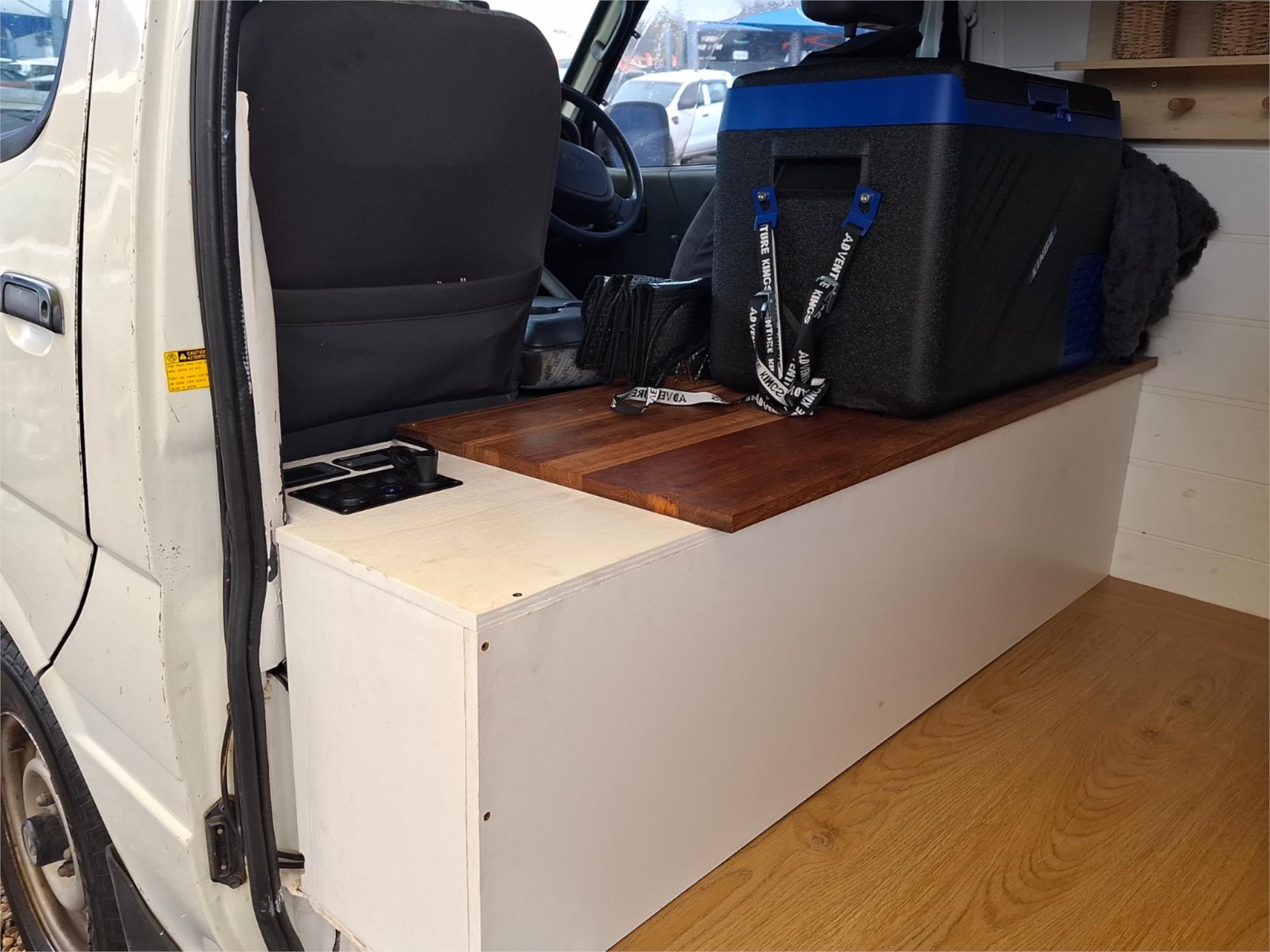 2002 TOYOTA HIACE RZH113R 4 SP AUTOMATIC 4D LONG VAN