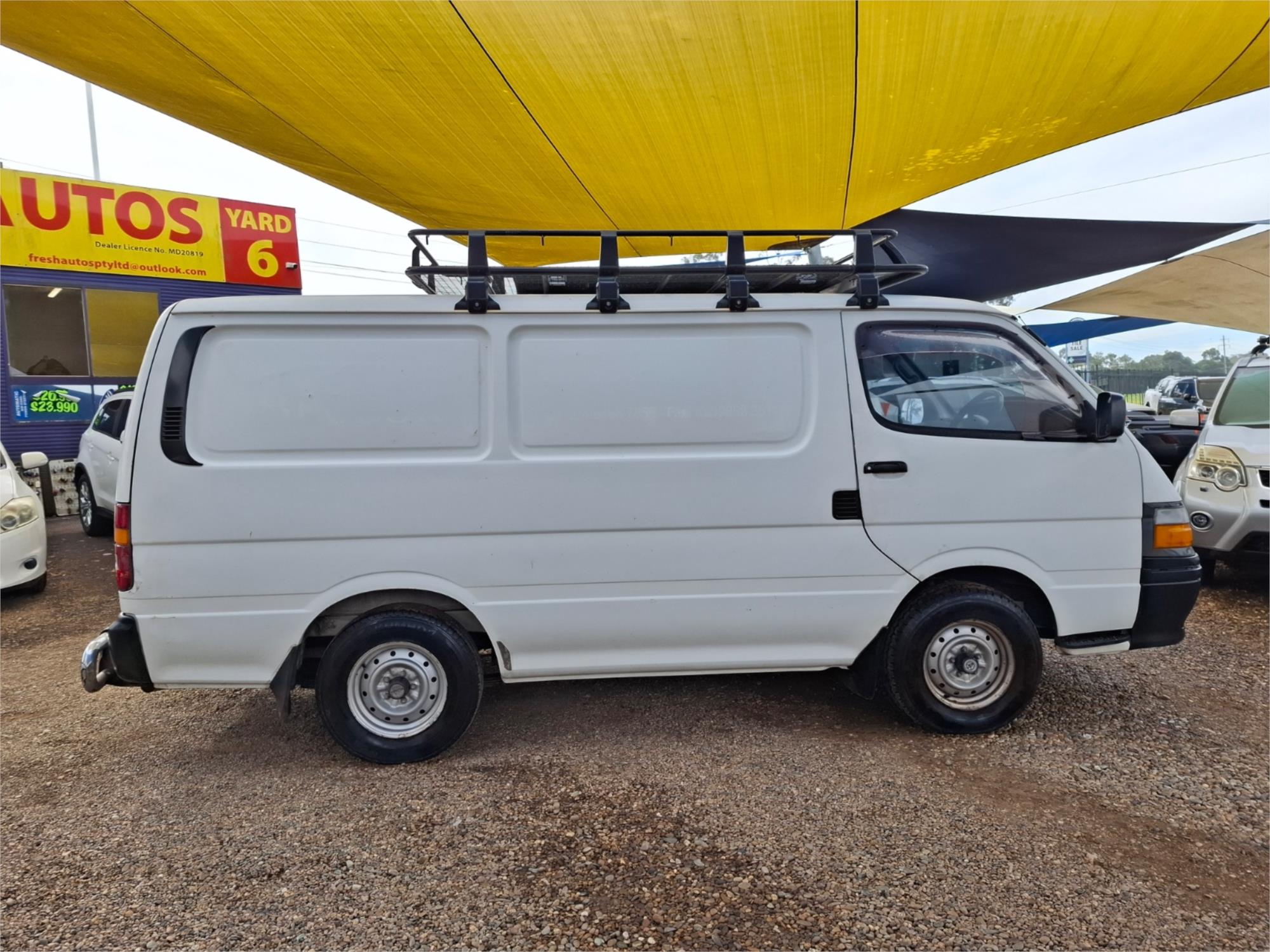 2002 TOYOTA HIACE RZH113R 4 SP AUTOMATIC 4D LONG VAN