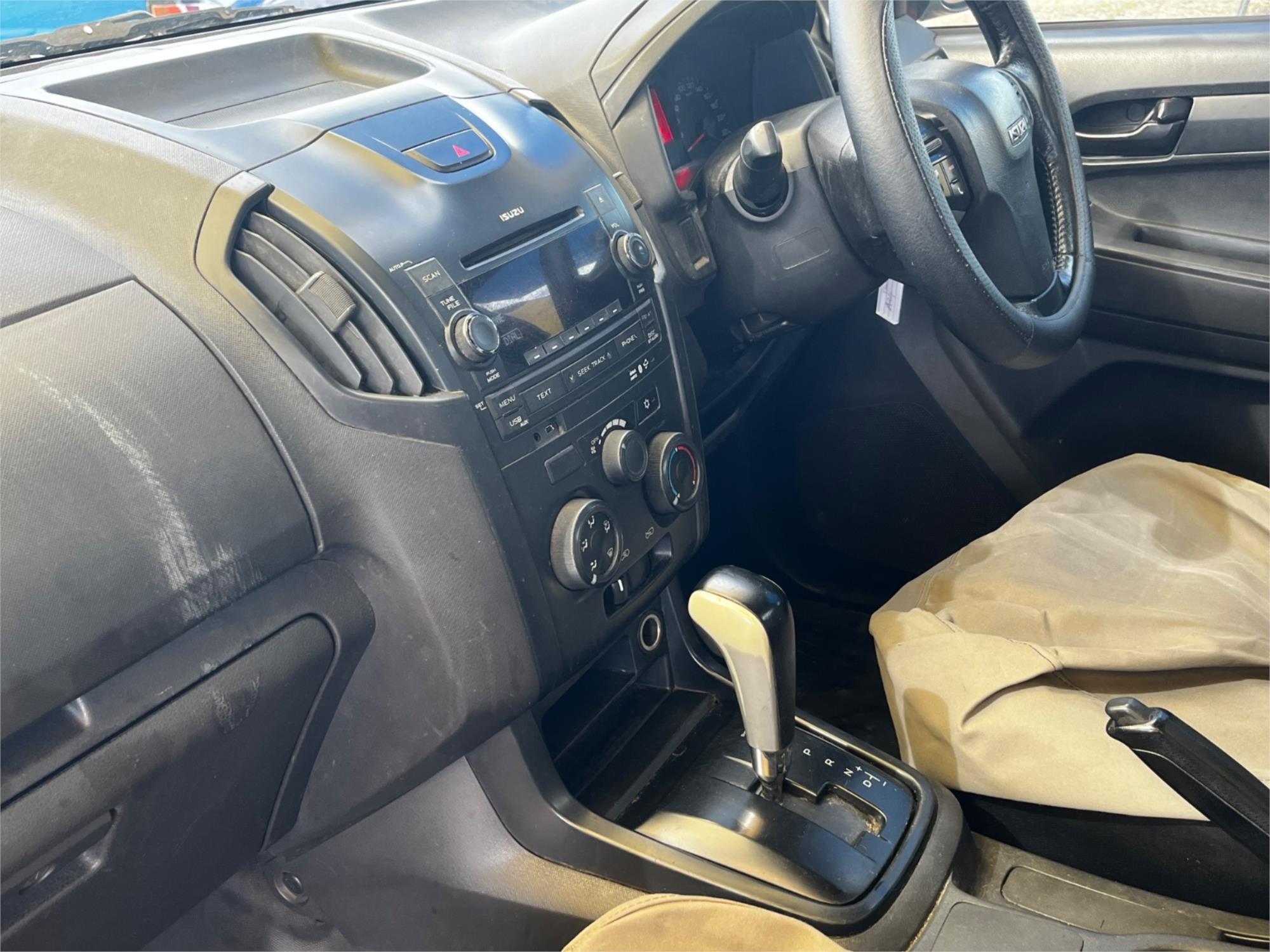 2015 ISUZU D-MAX TF MY15 SX (4x4) 5 SP AUTOMATIC C/CHAS