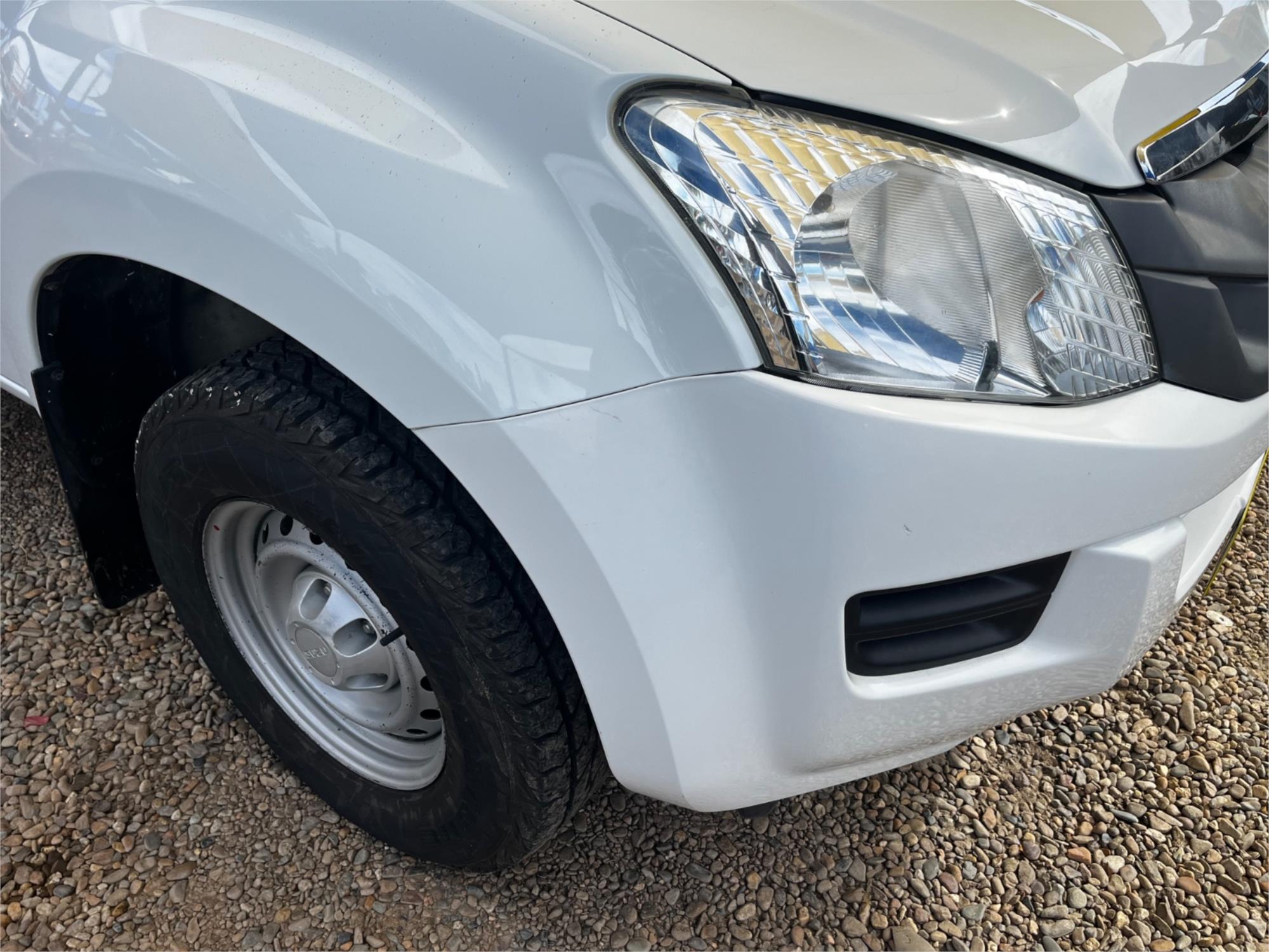 2015 ISUZU D-MAX TF MY15 SX (4x4) 5 SP AUTOMATIC C/CHAS