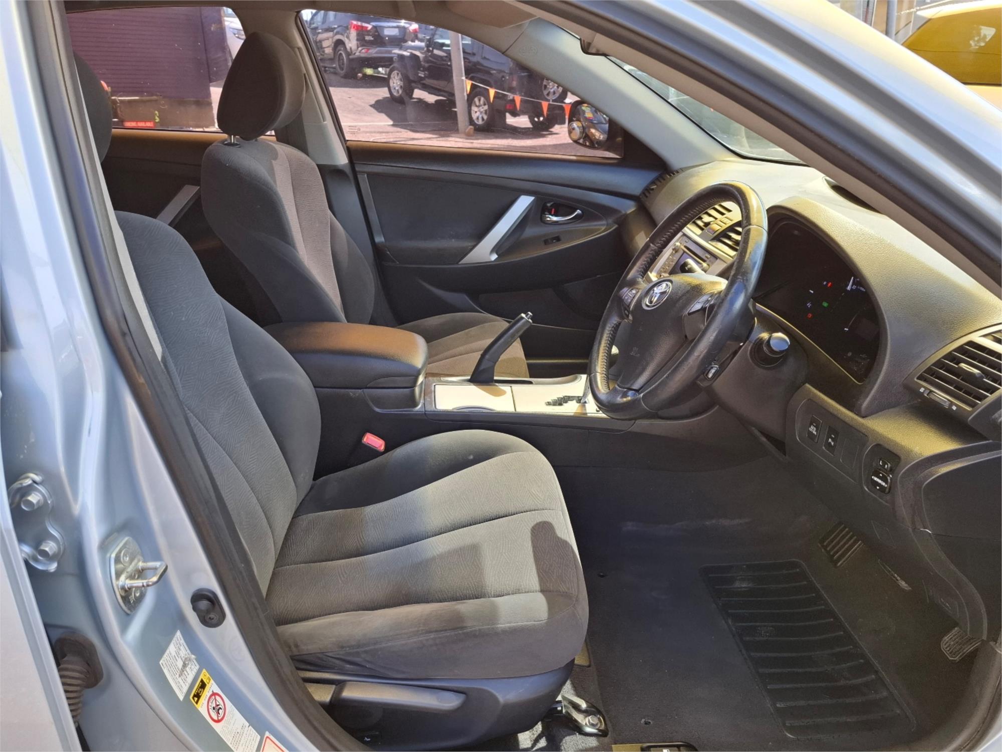 2010 TOYOTA CAMRY AHV40R HYBRID CONTINUOUS VARIABLE 4D SEDAN