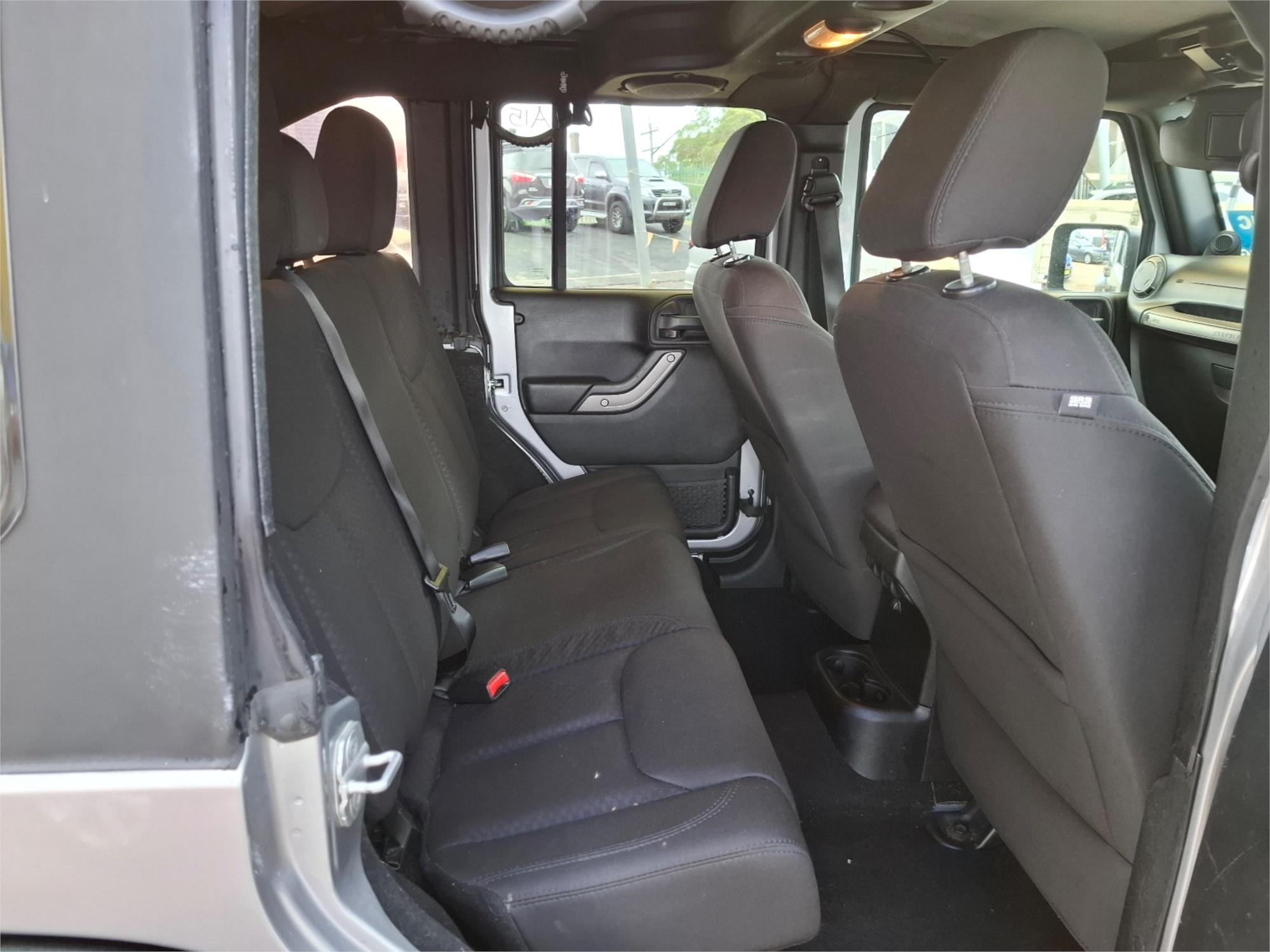 2013 JEEP WRANGLER JK UNLIMITED AUTOMATIC SOFT TOP