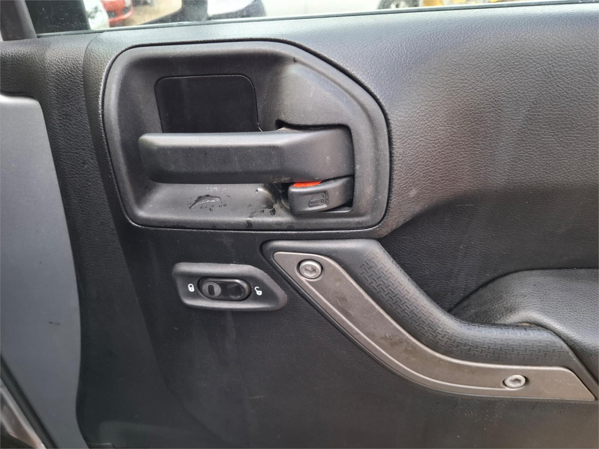 2013 JEEP WRANGLER JK UNLIMITED AUTOMATIC SOFT TOP