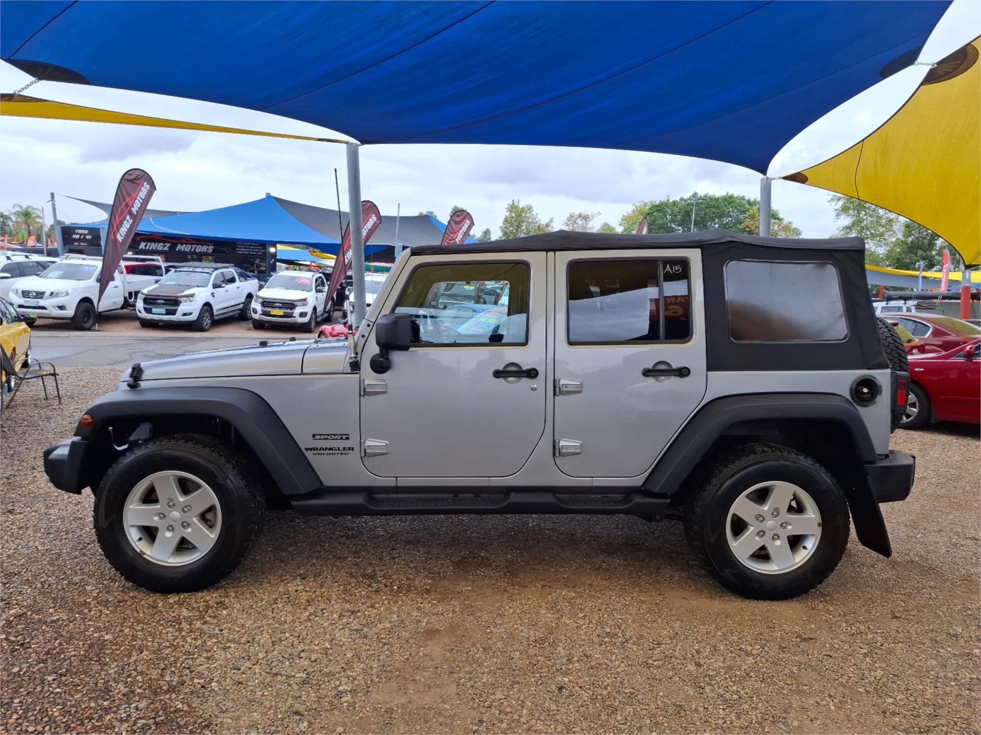 2013 JEEP WRANGLER JK UNLIMITED AUTOMATIC SOFT TOP