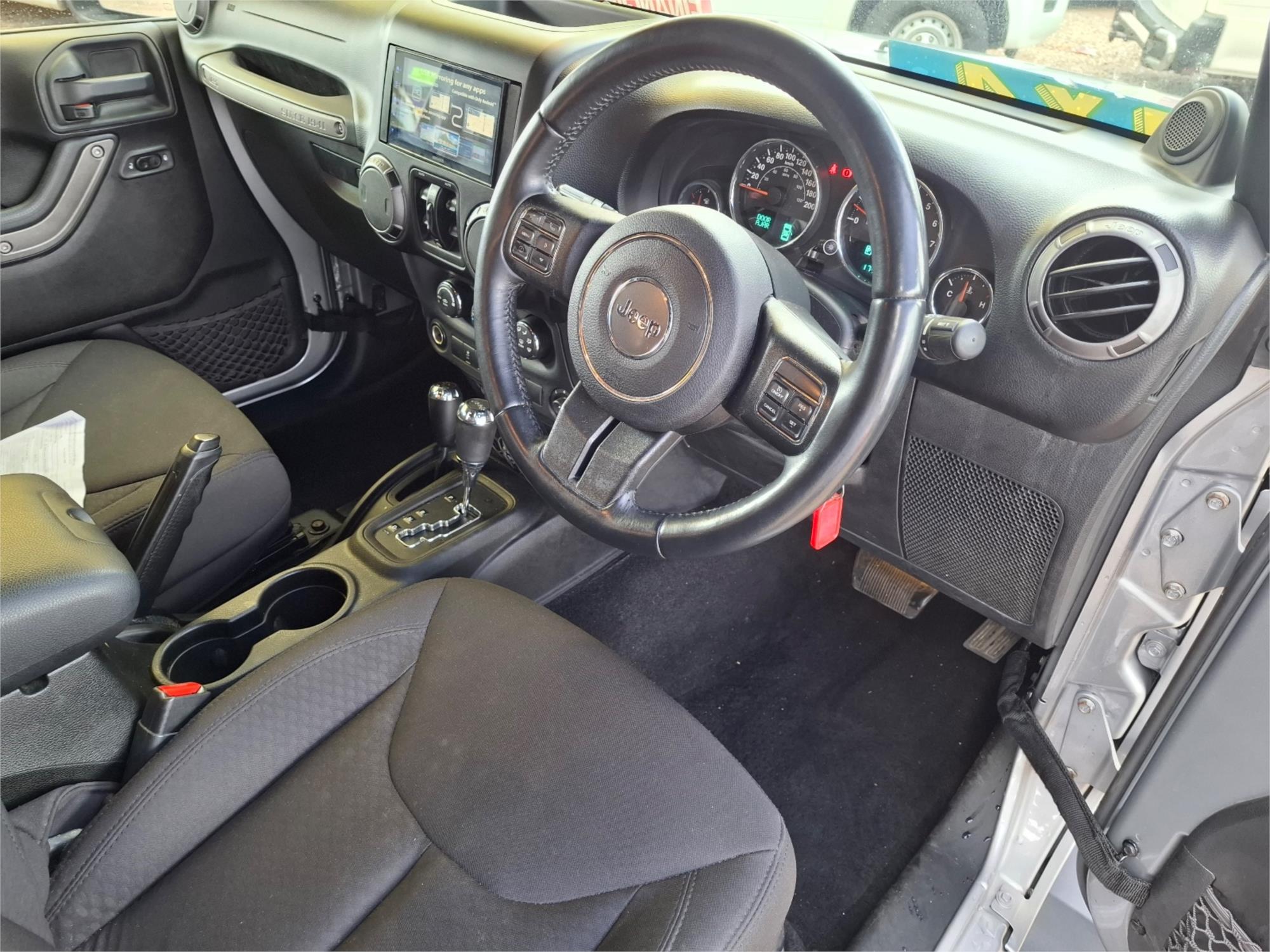 2013 JEEP WRANGLER JK UNLIMITED AUTOMATIC SOFT TOP