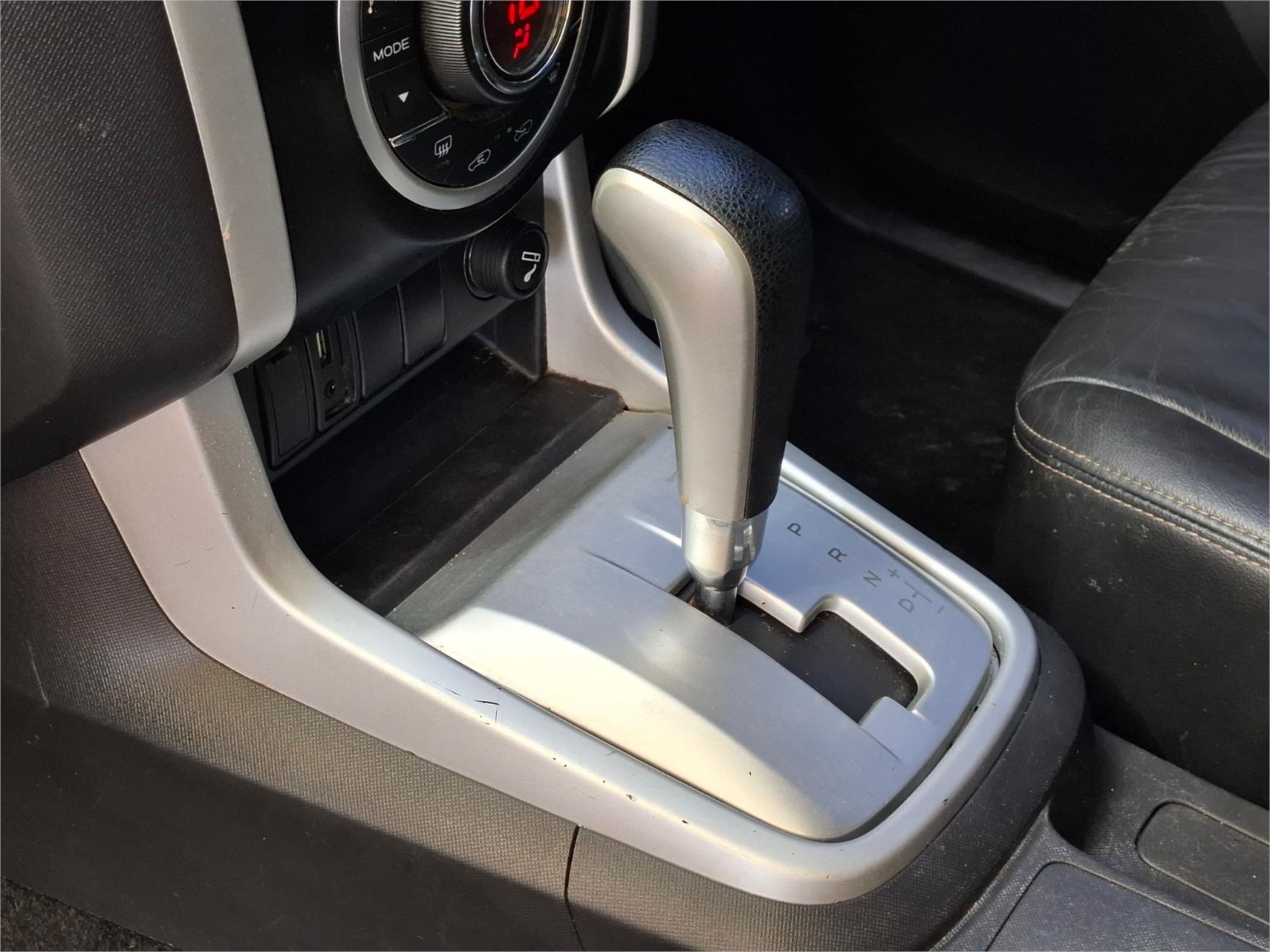 2016 ISUZU MU-X UC MY15 LS-T (4x2) 5 SP AUTOMATIC 4D WAGON