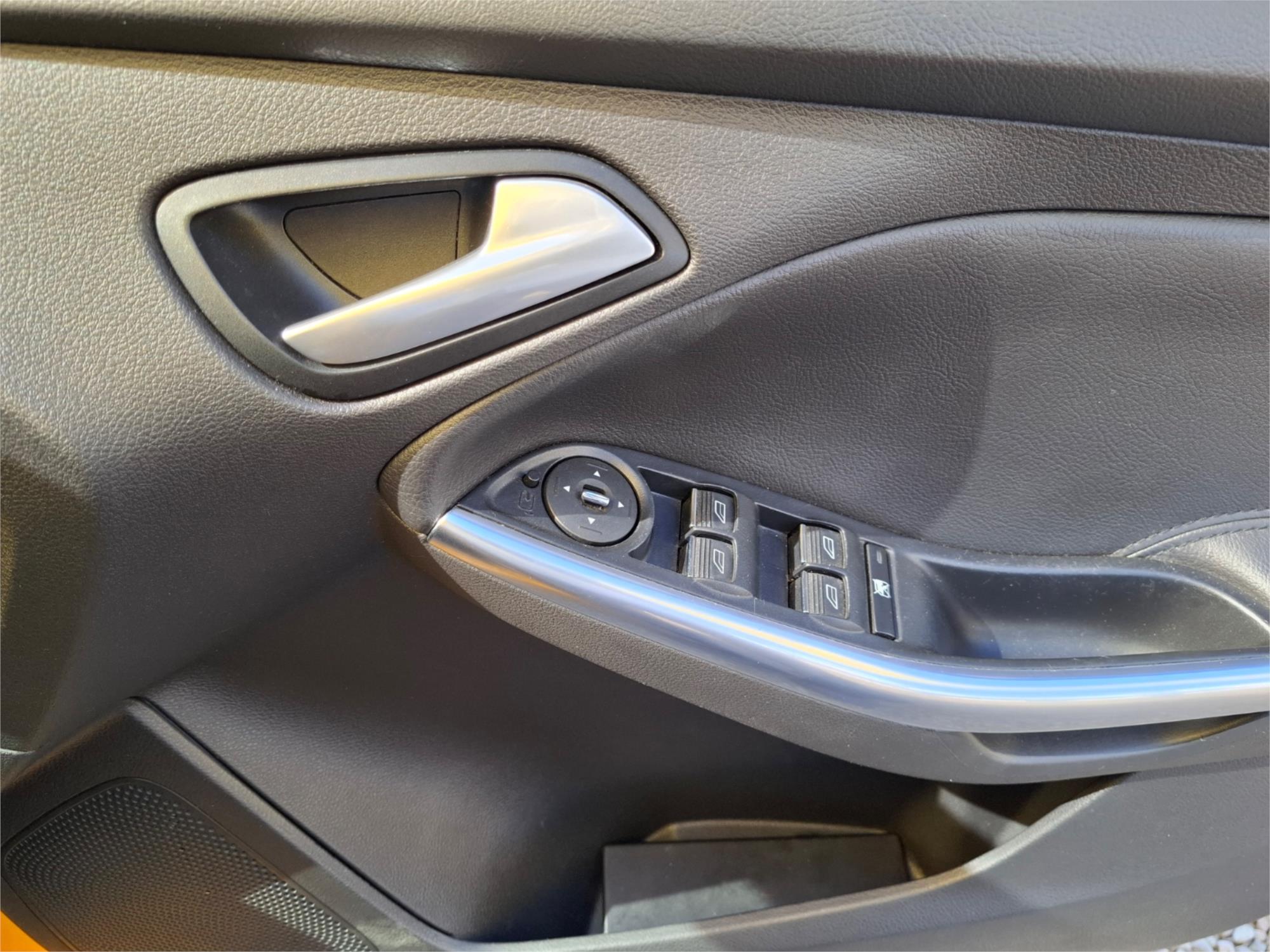 2014 FORD FOCUS LW MK2 ST 6 SP MANUAL 5D HATCHBACK