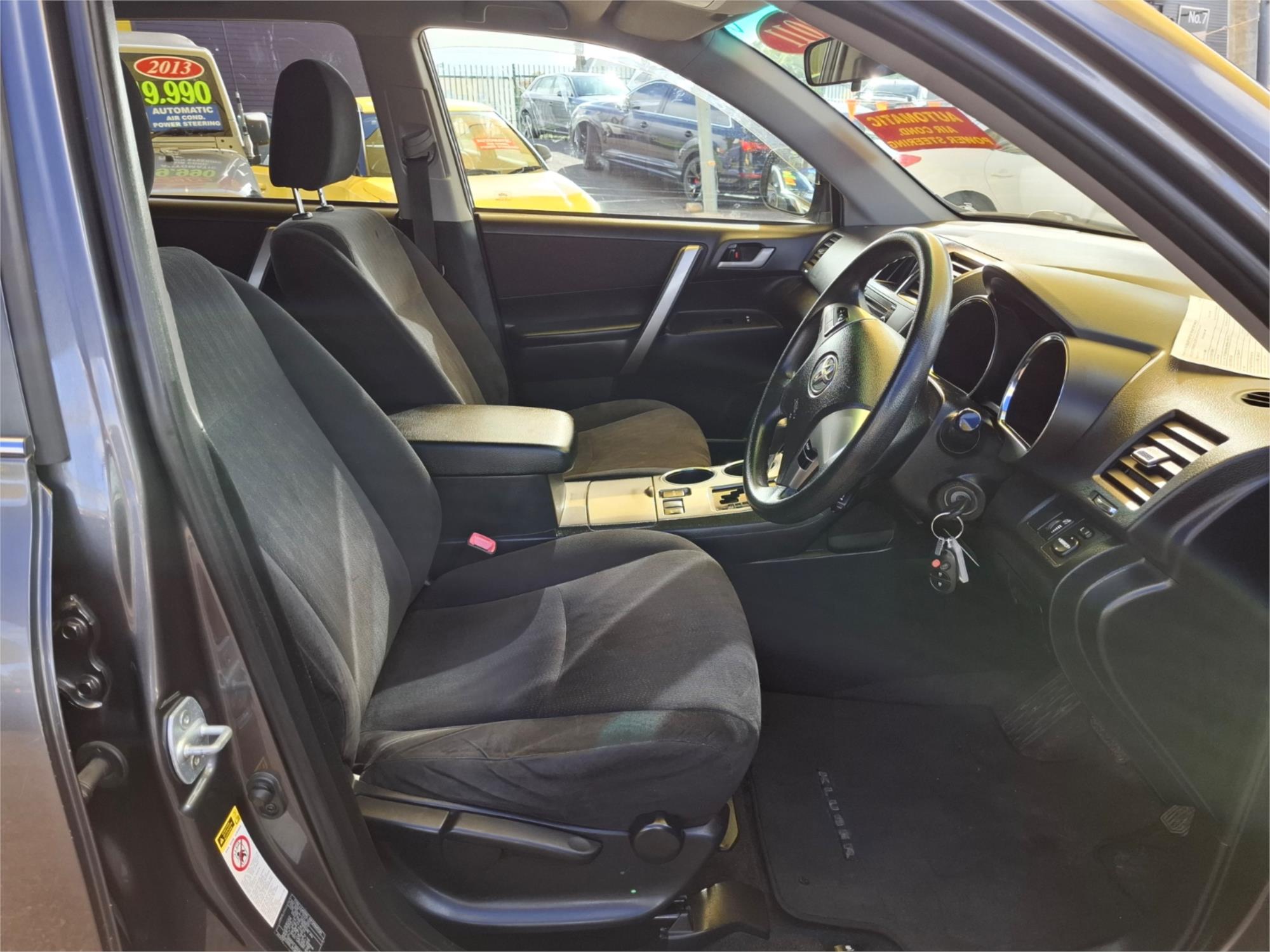 2011 TOYOTA KLUGER GSU45R MY11 UPGRADE KX-R (4x4) 5 SEAT 5 SP AUTOMATIC 4D WAGON