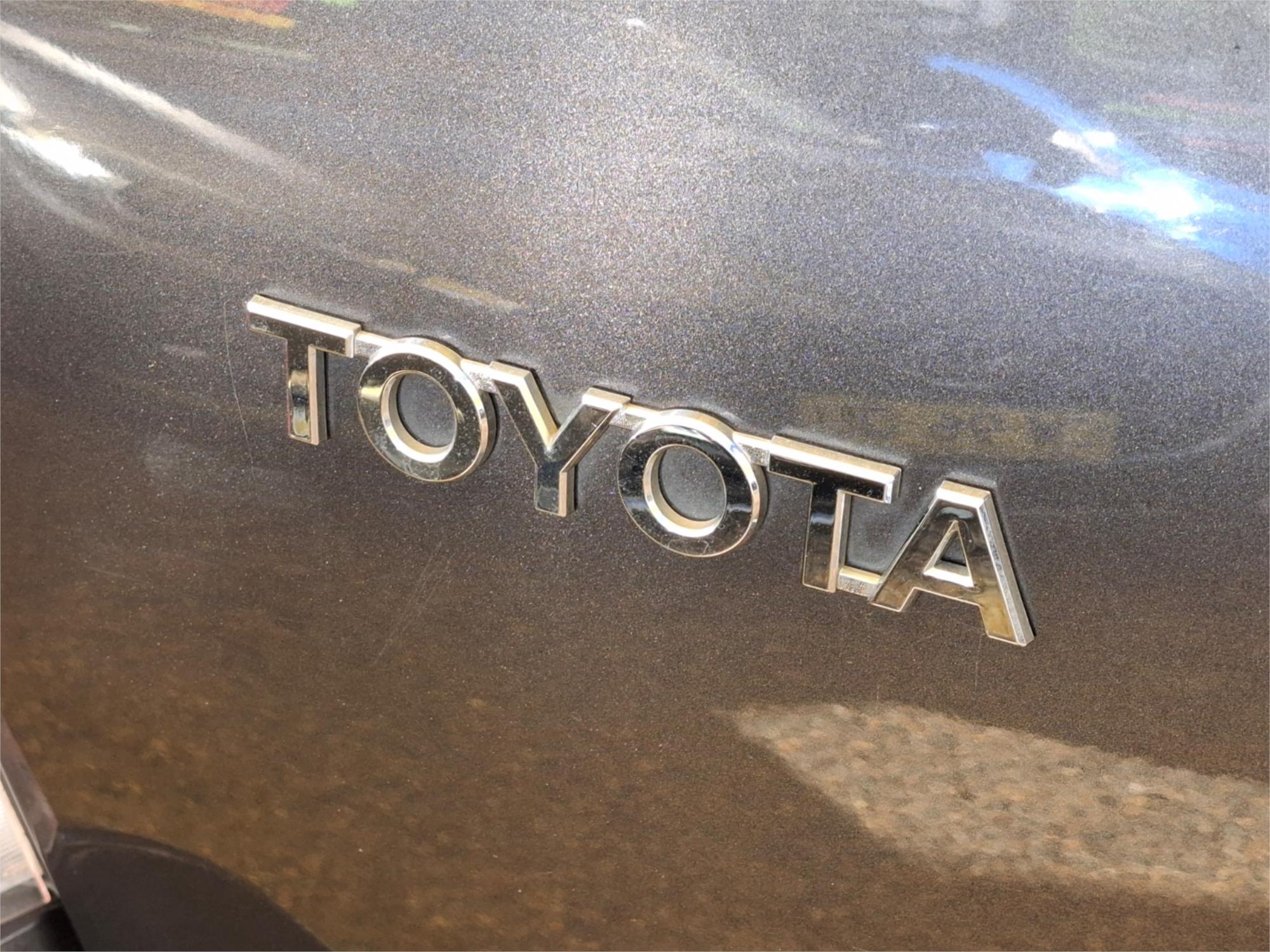 2011 TOYOTA KLUGER GSU45R MY11 UPGRADE KX-R (4x4) 5 SEAT 5 SP AUTOMATIC 4D WAGON