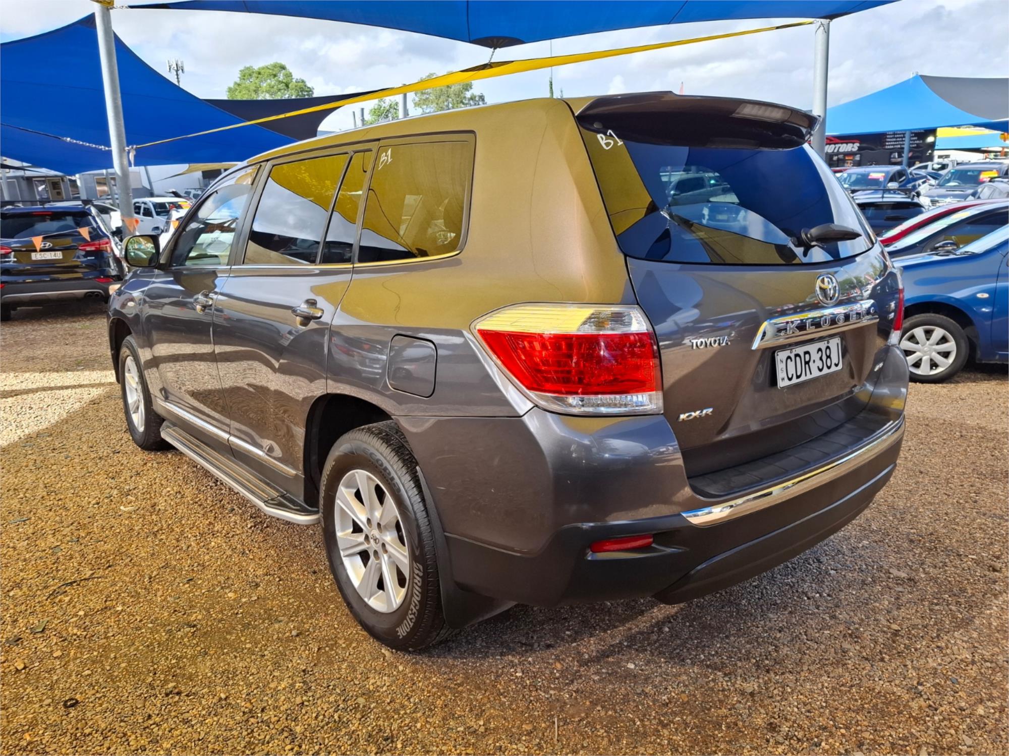 2011 TOYOTA KLUGER GSU45R MY11 UPGRADE KX-R (4x4) 5 SEAT 5 SP AUTOMATIC 4D WAGON