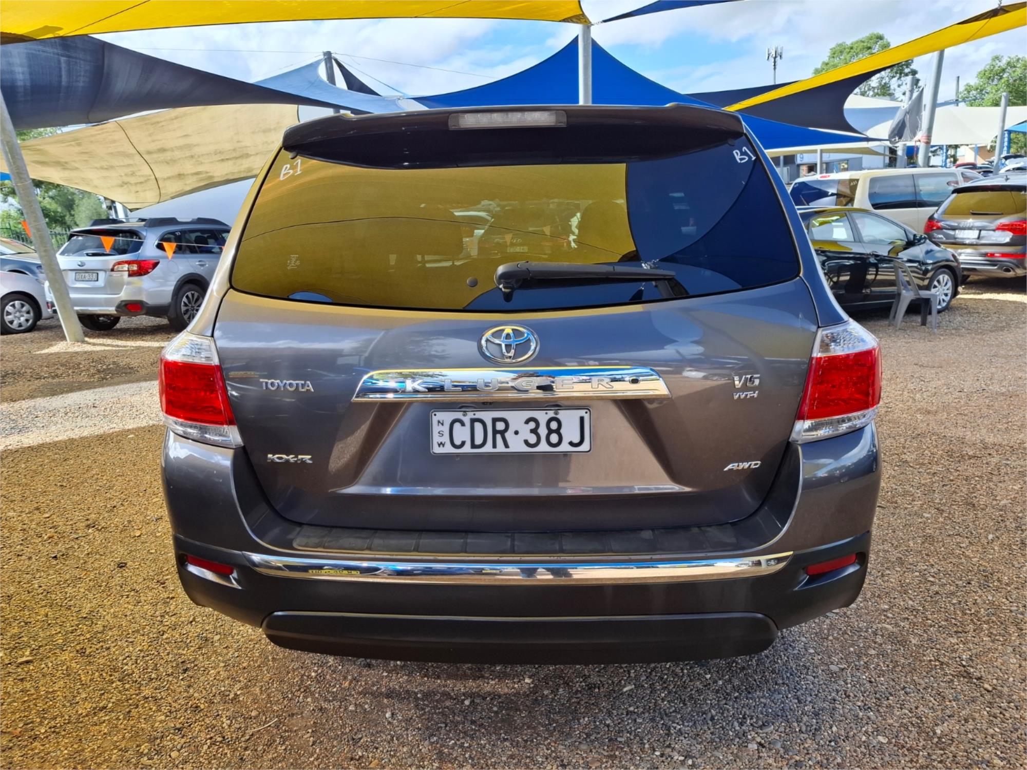 2011 TOYOTA KLUGER GSU45R MY11 UPGRADE KX-R (4x4) 5 SEAT 5 SP AUTOMATIC 4D WAGON
