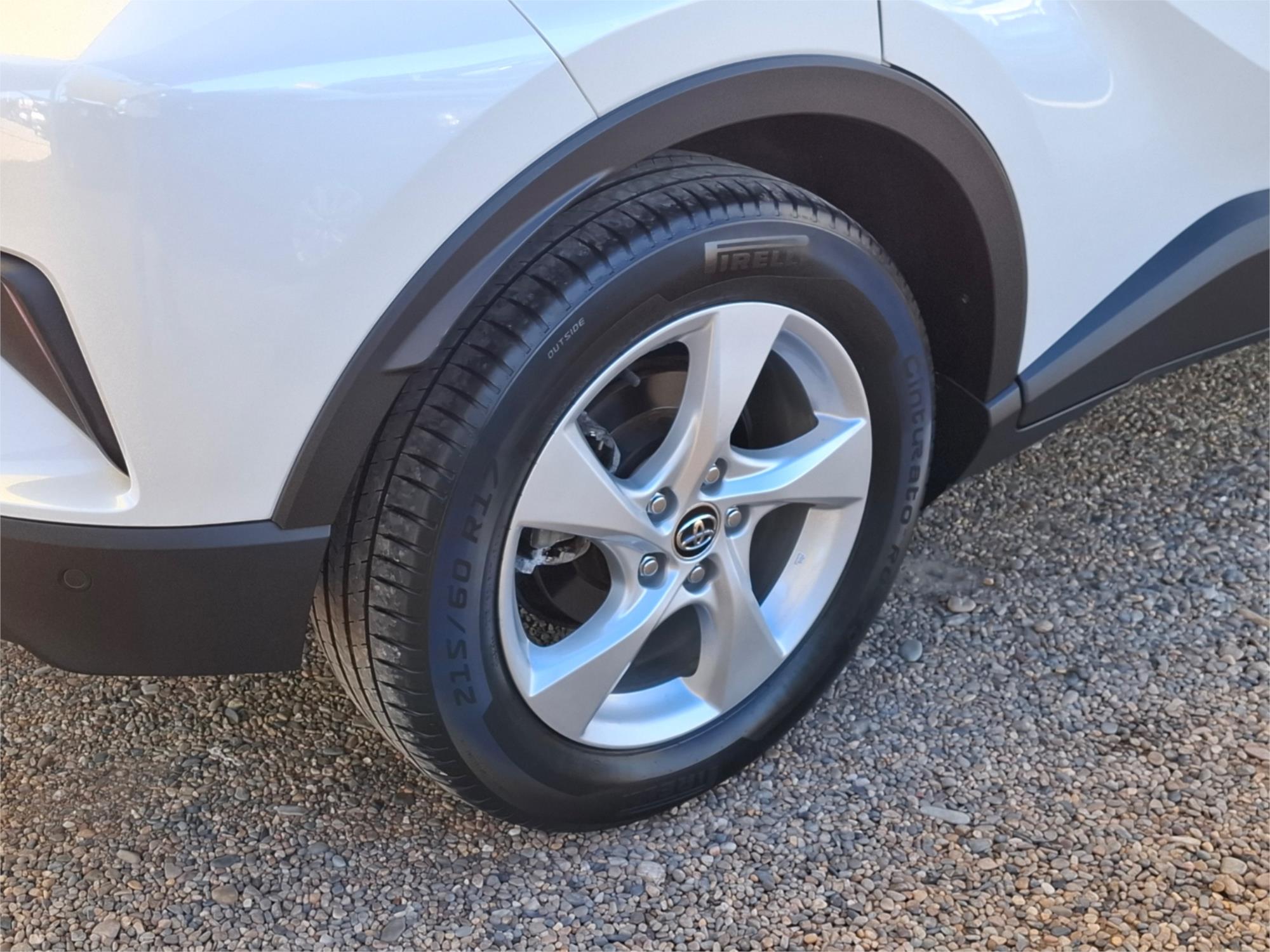 2017 TOYOTA C-HR NGX50R KOBA (AWD) CONTINUOUS VARIABLE 4D WAGON