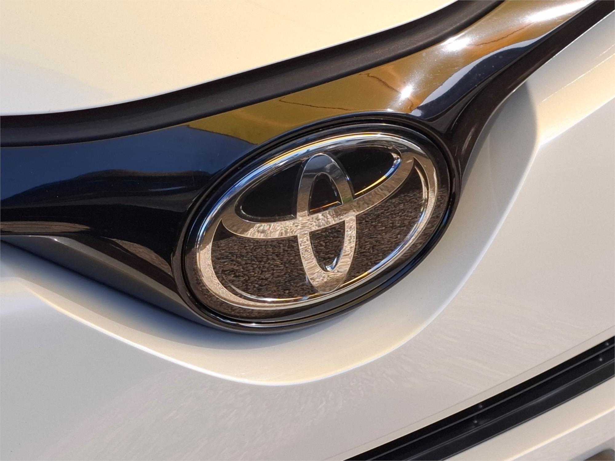 2017 TOYOTA C-HR NGX50R KOBA (AWD) CONTINUOUS VARIABLE 4D WAGON