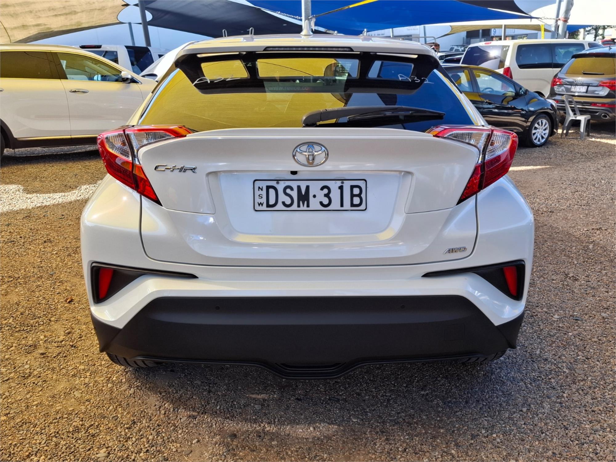 2017 TOYOTA C-HR NGX50R KOBA (AWD) CONTINUOUS VARIABLE 4D WAGON