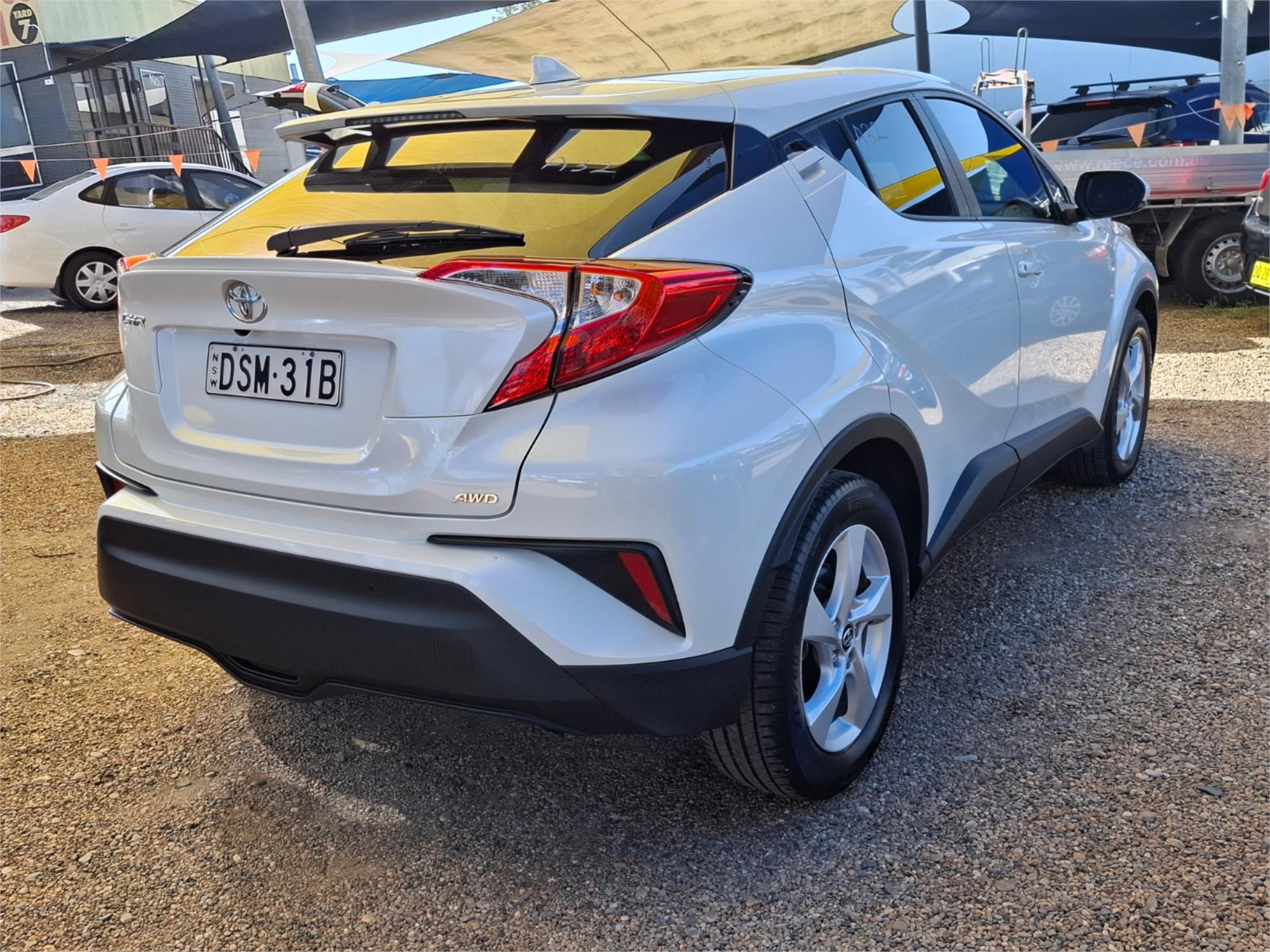 2017 TOYOTA C-HR NGX50R KOBA (AWD) CONTINUOUS VARIABLE 4D WAGON