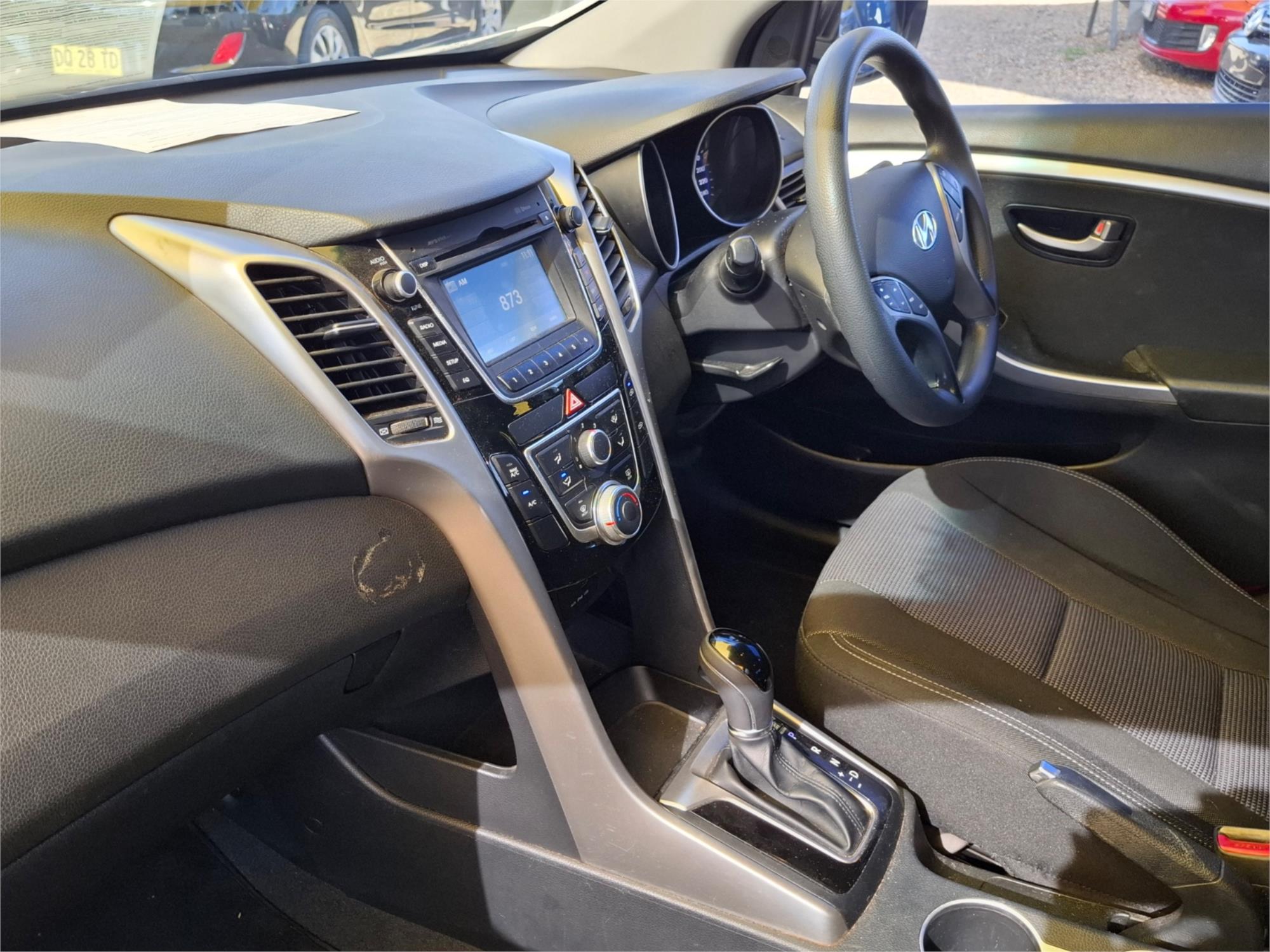 2014 HYUNDAI i30 GD SE 6 SP AUTOMATIC 3D HATCHBACK