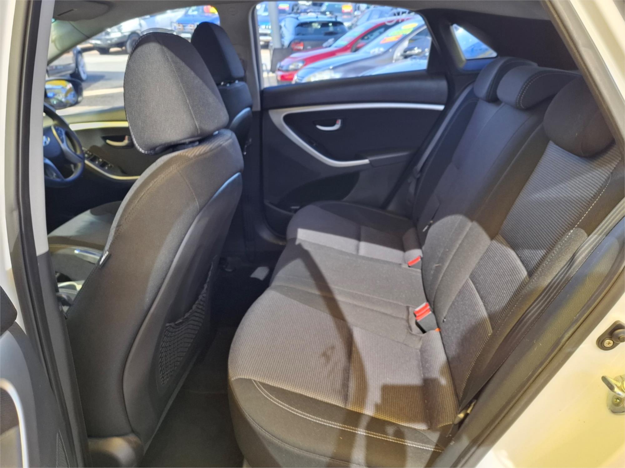2014 HYUNDAI i30 GD SE 6 SP AUTOMATIC 3D HATCHBACK
