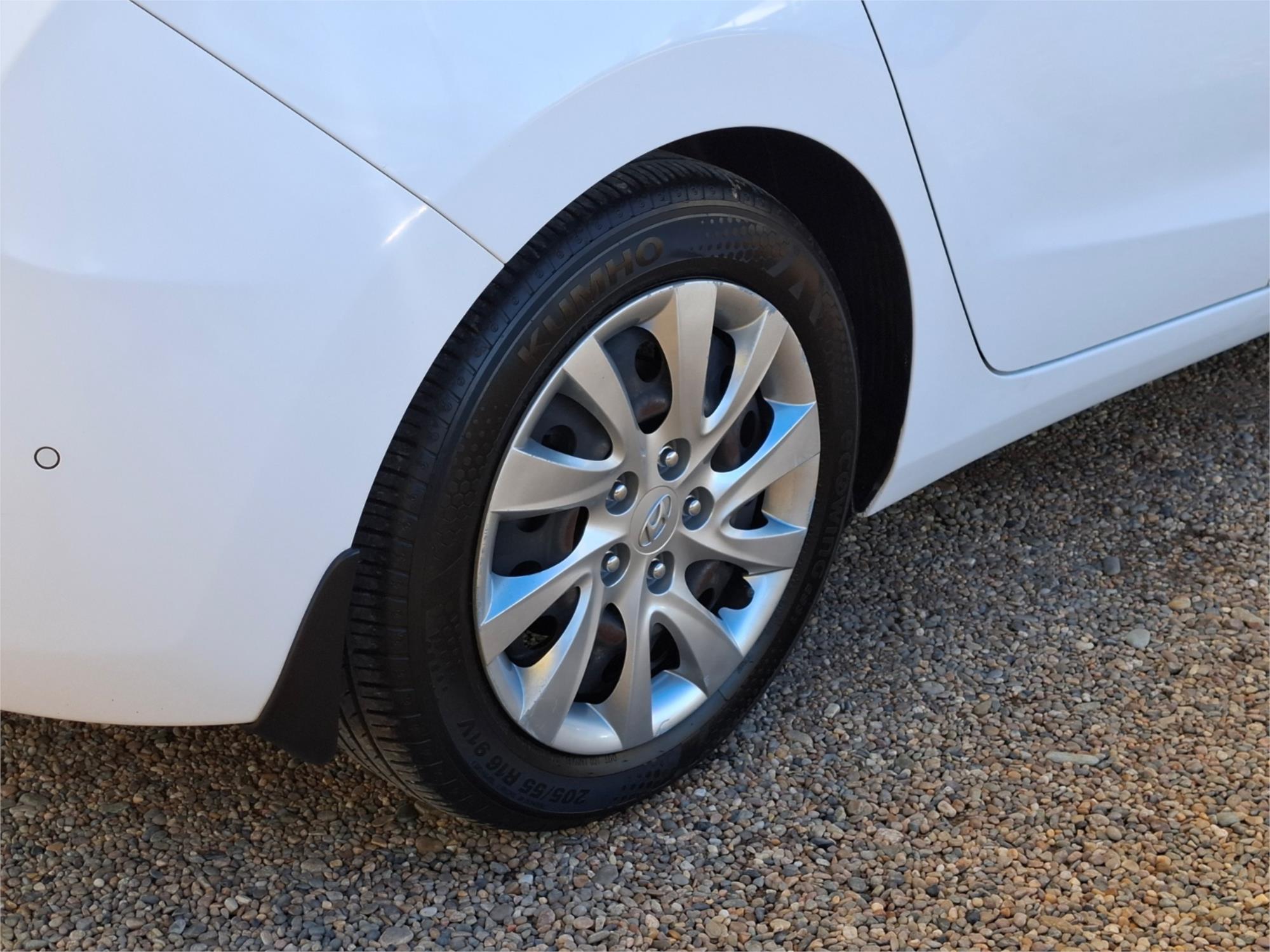 2014 HYUNDAI i30 GD SE 6 SP AUTOMATIC 3D HATCHBACK