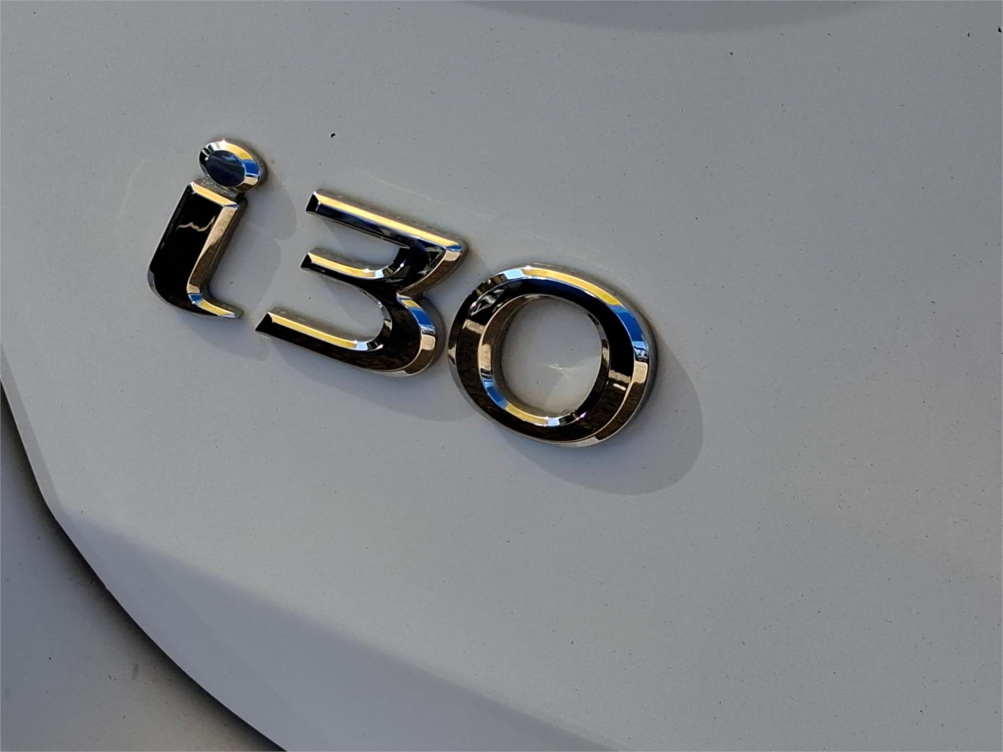 2014 HYUNDAI i30 GD SE 6 SP AUTOMATIC 3D HATCHBACK