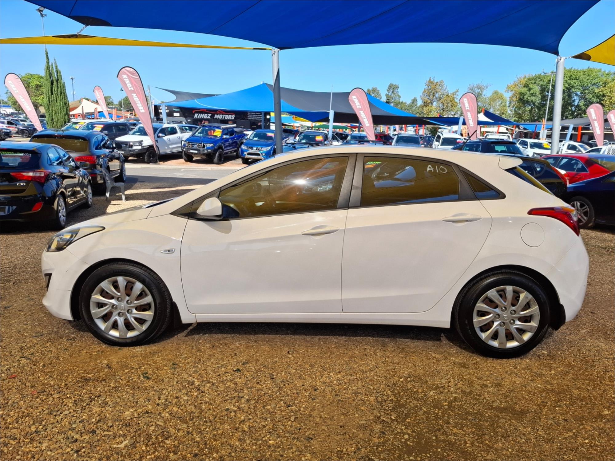 2014 HYUNDAI i30 GD SE 6 SP AUTOMATIC 3D HATCHBACK